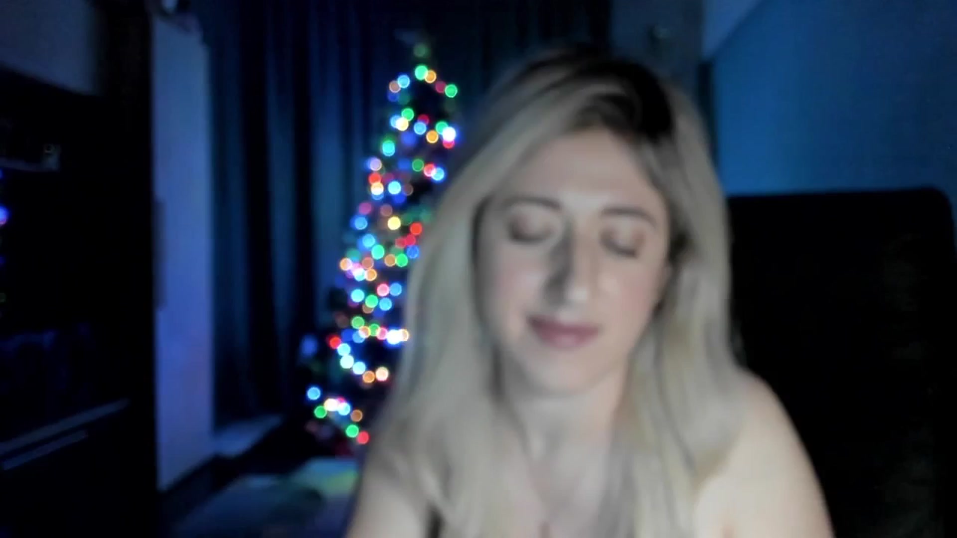 Gallery image thumbnail from SweetDelia_'s myfreecams stream on, 01/04/2026, 02:59 image 19 of 20