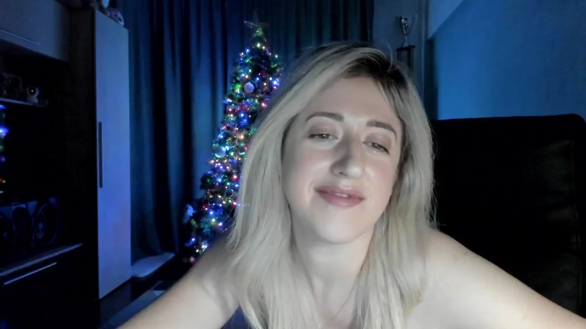 Gallery image thumbnail from SweetDelia_'s myfreecams stream on, 01/04/2026, 02:59 image 17 of 20