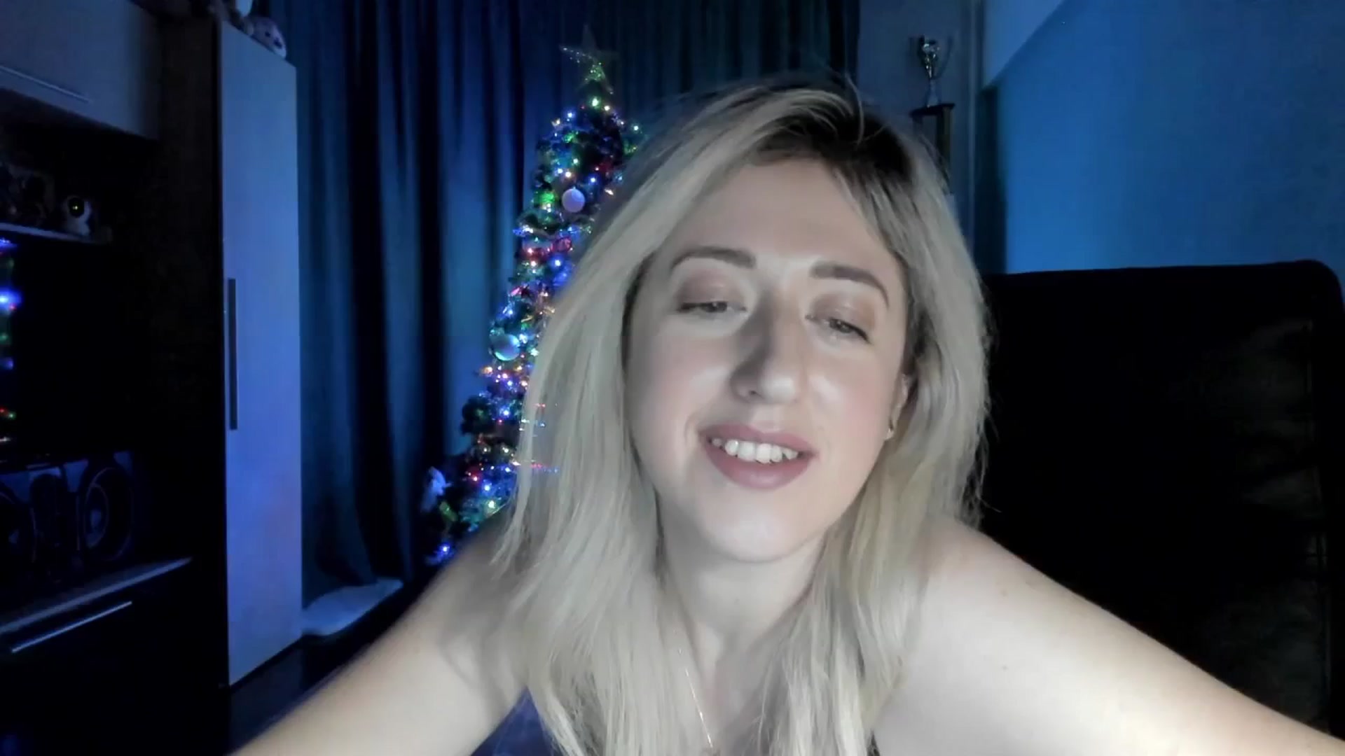 Gallery image thumbnail from SweetDelia_'s myfreecams stream on, 01/04/2026, 02:59 image 16 of 20