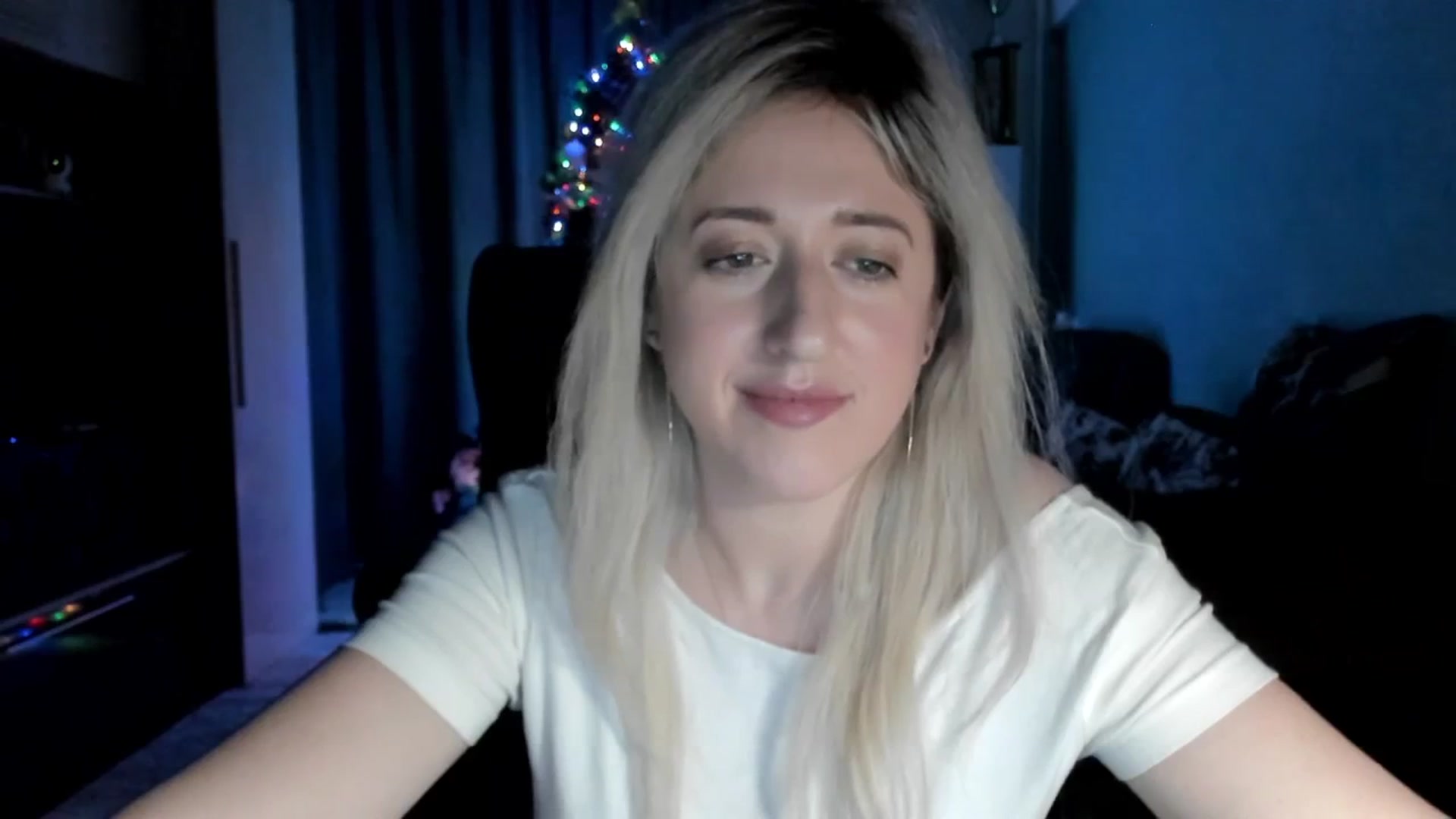 Gallery image thumbnail from SweetDelia_'s myfreecams stream on, 01/05/2026, 01:53 image 10 of 20
