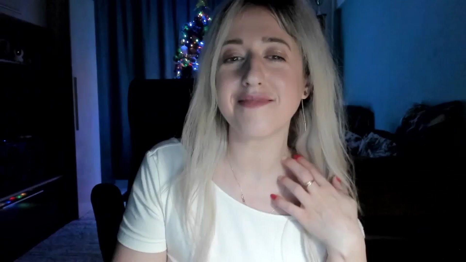 Gallery image thumbnail from SweetDelia_'s myfreecams stream on, 01/05/2026, 01:53 image 5 of 20
