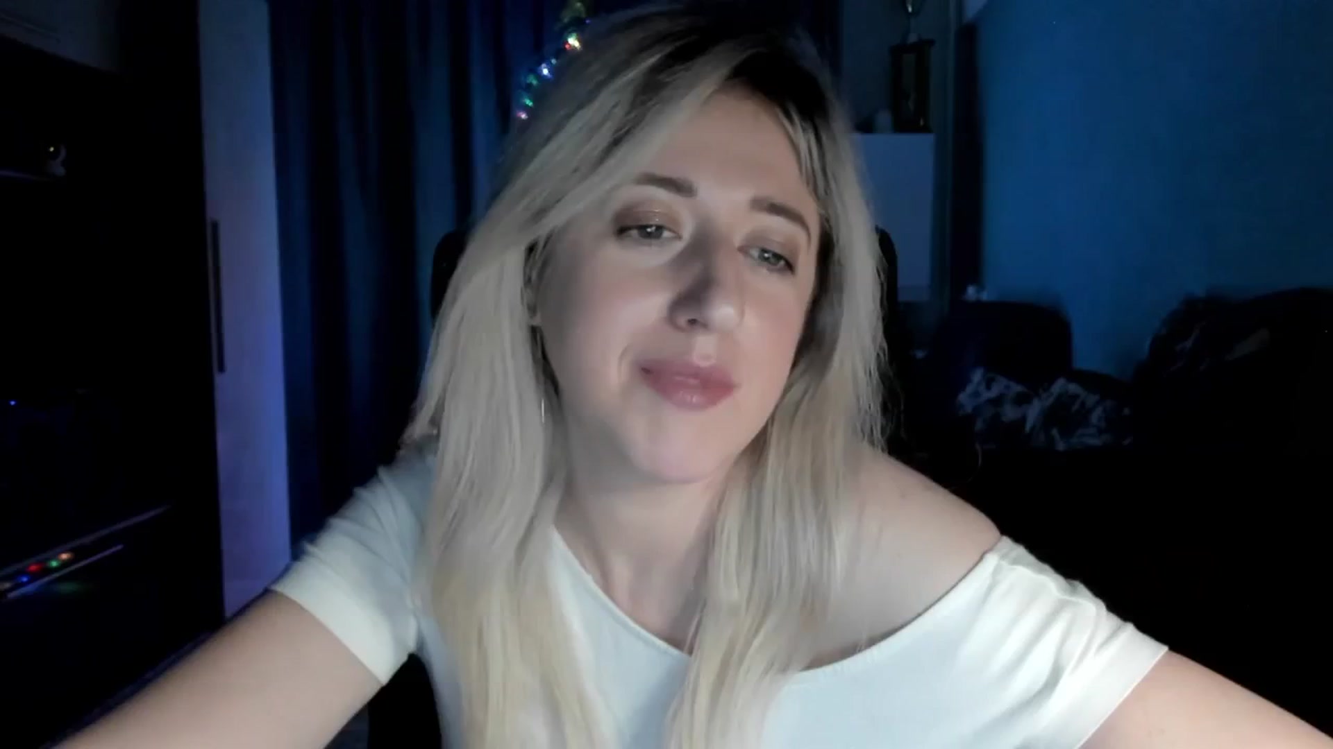 Gallery image thumbnail from SweetDelia_'s myfreecams stream on, 01/05/2026, 03:06 image 5 of 20