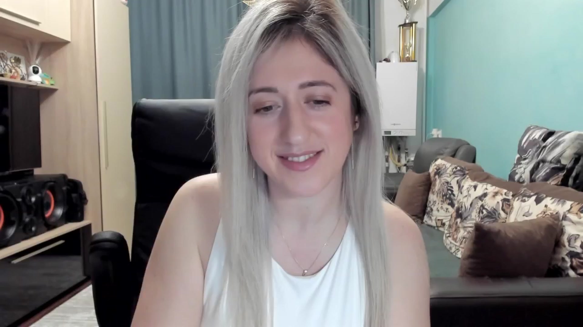 Gallery image thumbnail from SweetDelia_'s myfreecams stream on, 01/14/2026, 23:31 image 14 of 20
