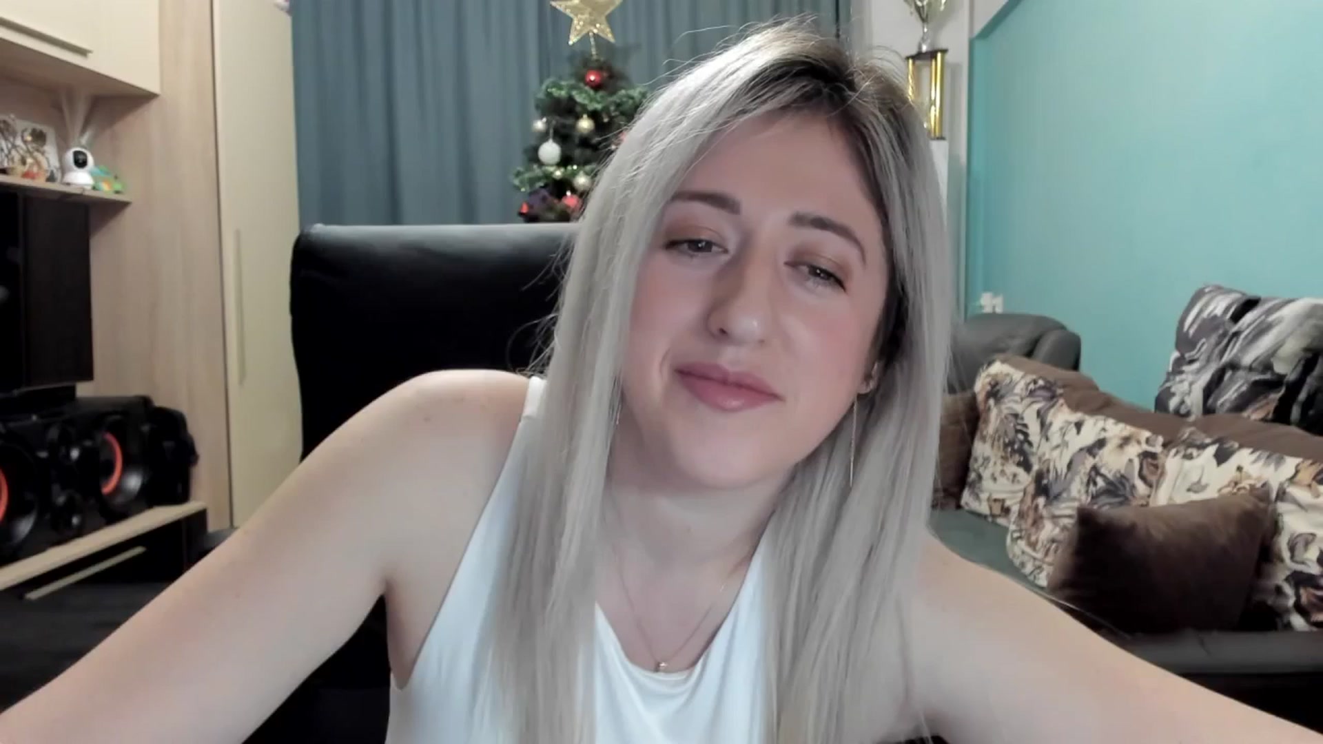 Gallery image thumbnail from SweetDelia_'s myfreecams stream on, 01/14/2026, 23:31 image 15 of 20