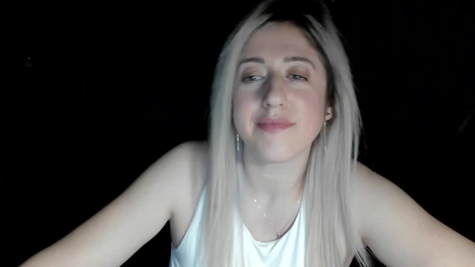 Gallery image thumbnail from SweetDelia_'s myfreecams stream on, 01/15/2026, 01:34 image 4 of 20