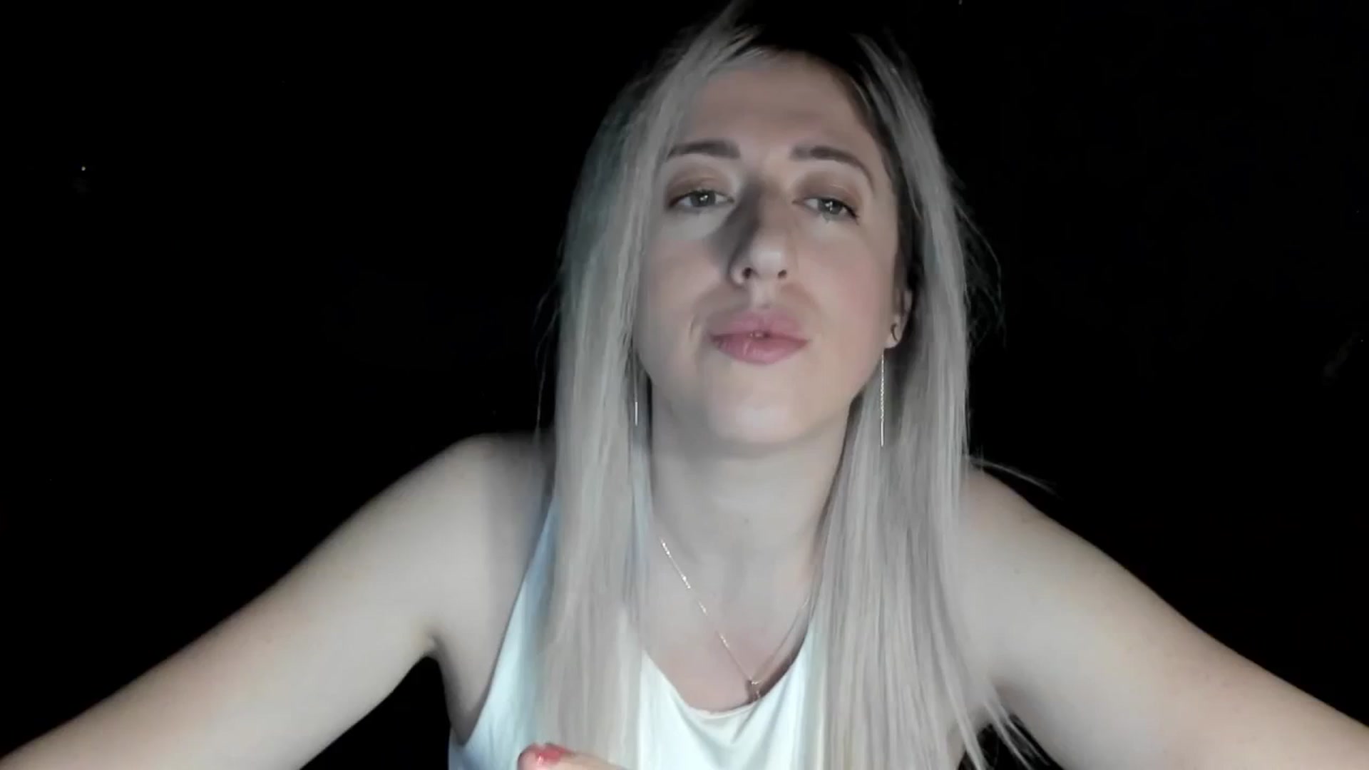 Gallery image thumbnail from SweetDelia_'s myfreecams stream on, 01/15/2026, 01:34 image 10 of 20
