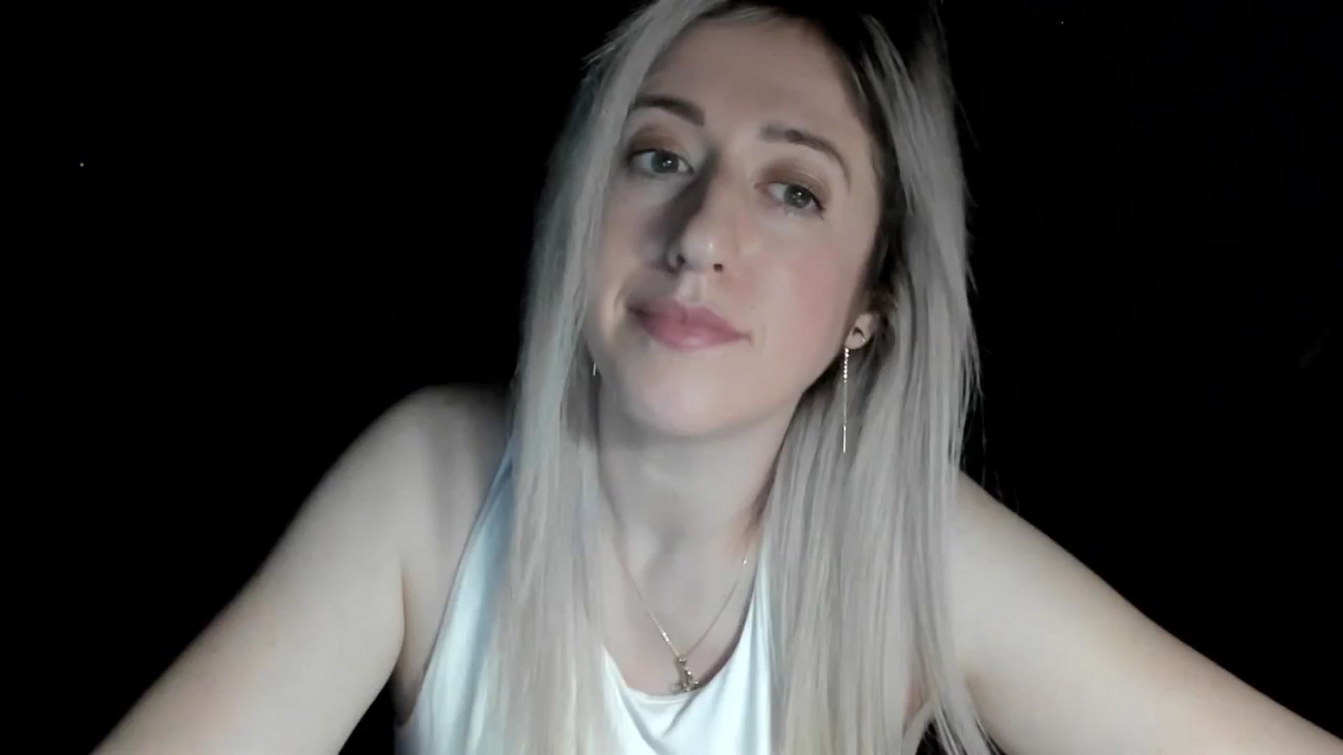 Gallery image thumbnail from SweetDelia_'s myfreecams stream on, 01/15/2026, 01:34 image 6 of 20