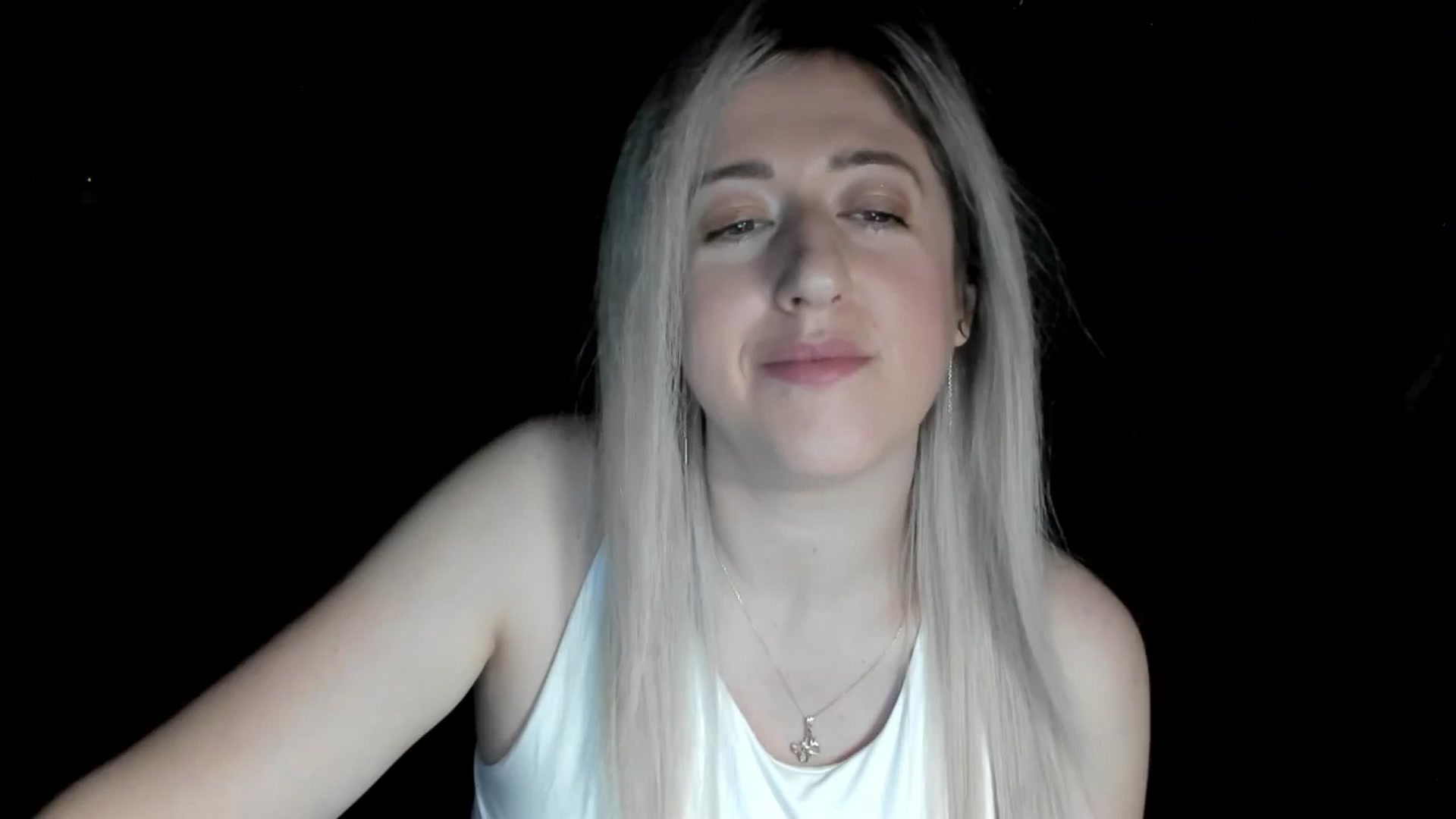 Gallery image thumbnail from SweetDelia_'s myfreecams stream on, 01/15/2026, 01:34 image 18 of 20