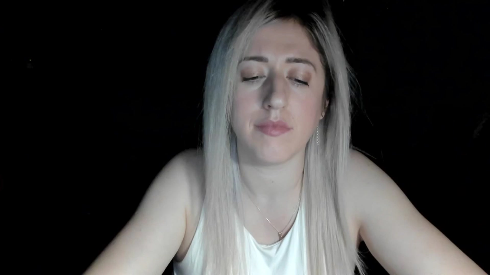 Gallery image thumbnail from SweetDelia_'s myfreecams stream on, 01/15/2026, 01:34 image 16 of 20