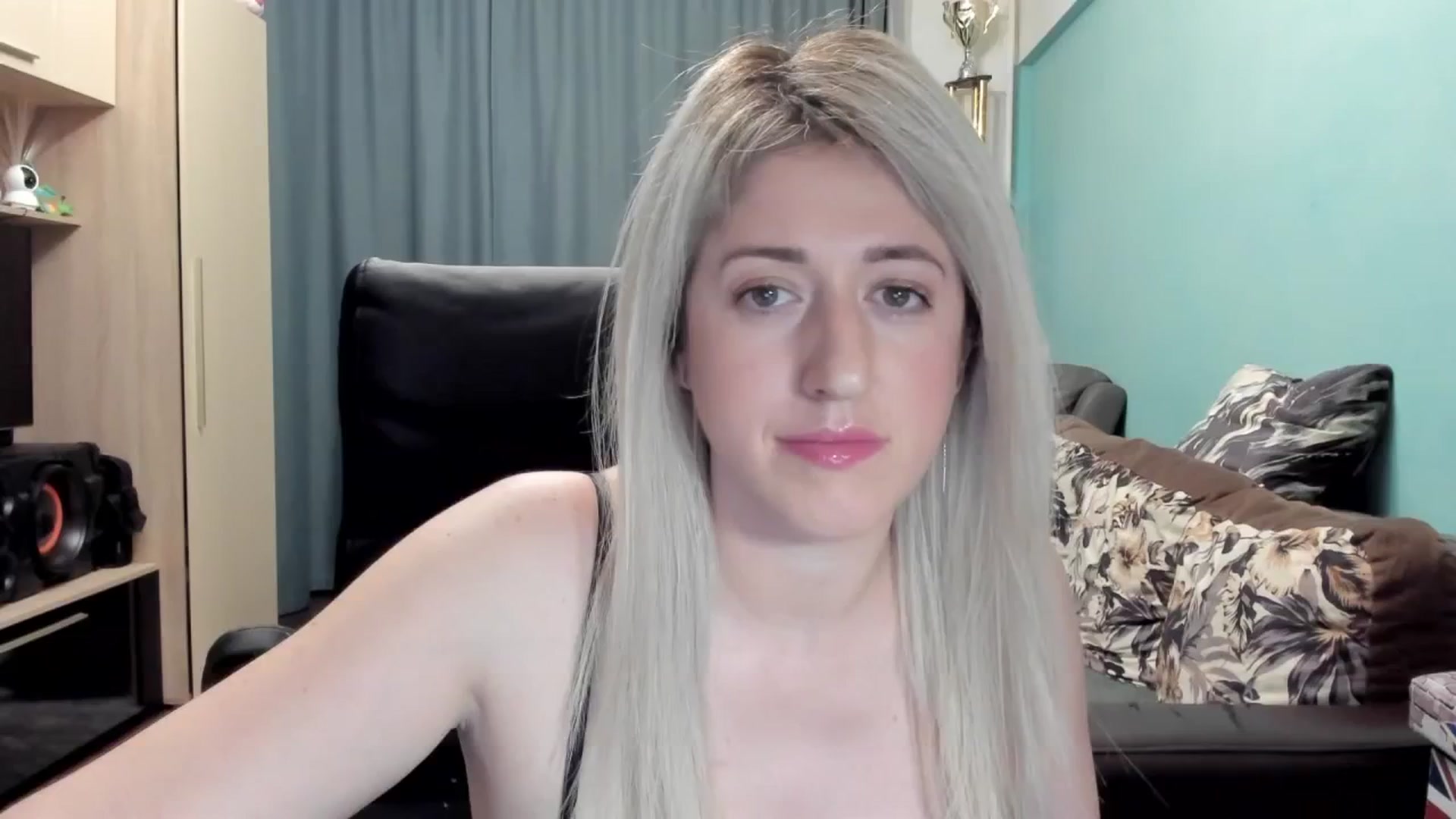 Gallery image thumbnail from SweetDelia_'s myfreecams stream on, 01/21/2026, 23:09 image 17 of 20