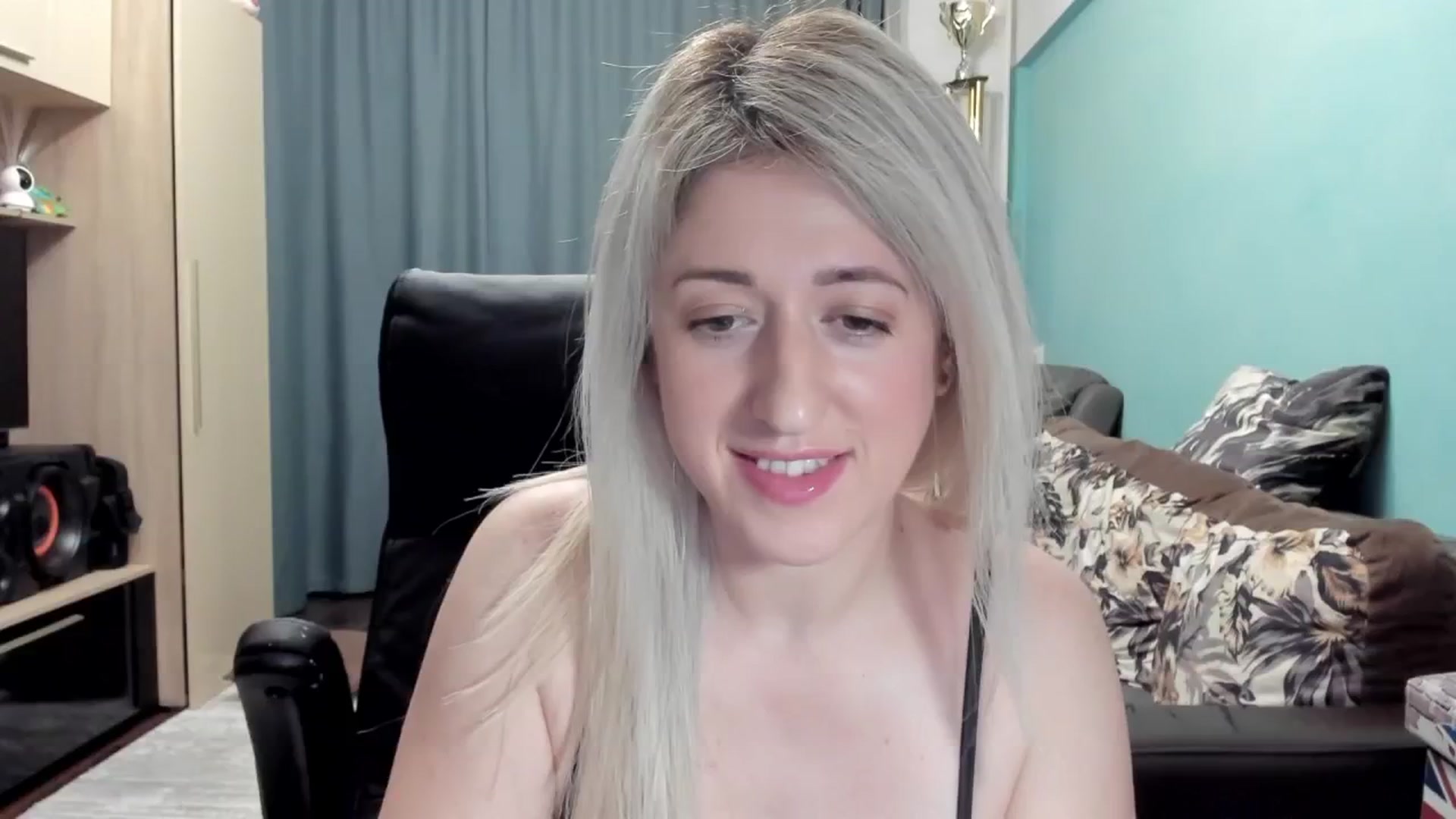Gallery image thumbnail from SweetDelia_'s myfreecams stream on, 01/21/2026, 23:09 image 5 of 20