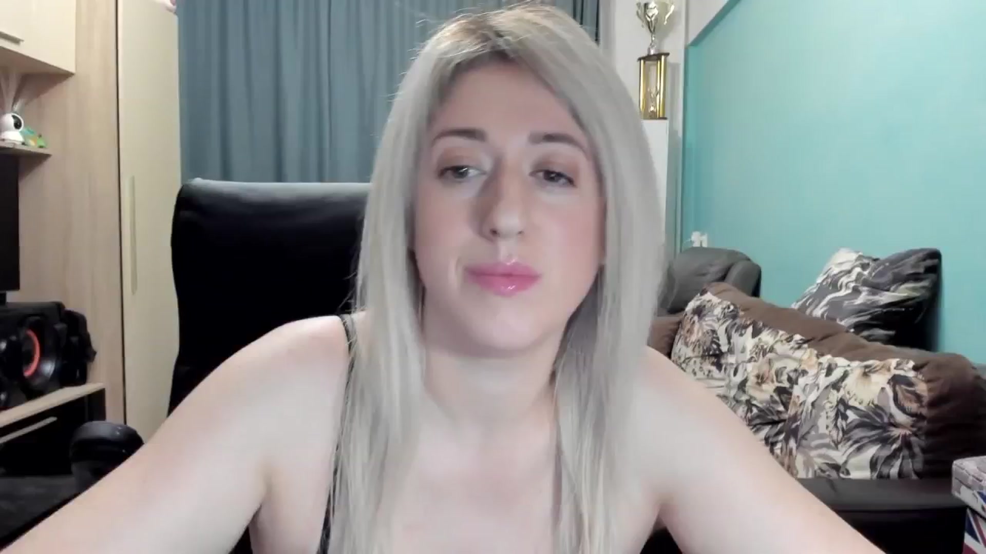 Gallery image thumbnail from SweetDelia_'s myfreecams stream on, 01/22/2026, 24:30 image 5 of 20