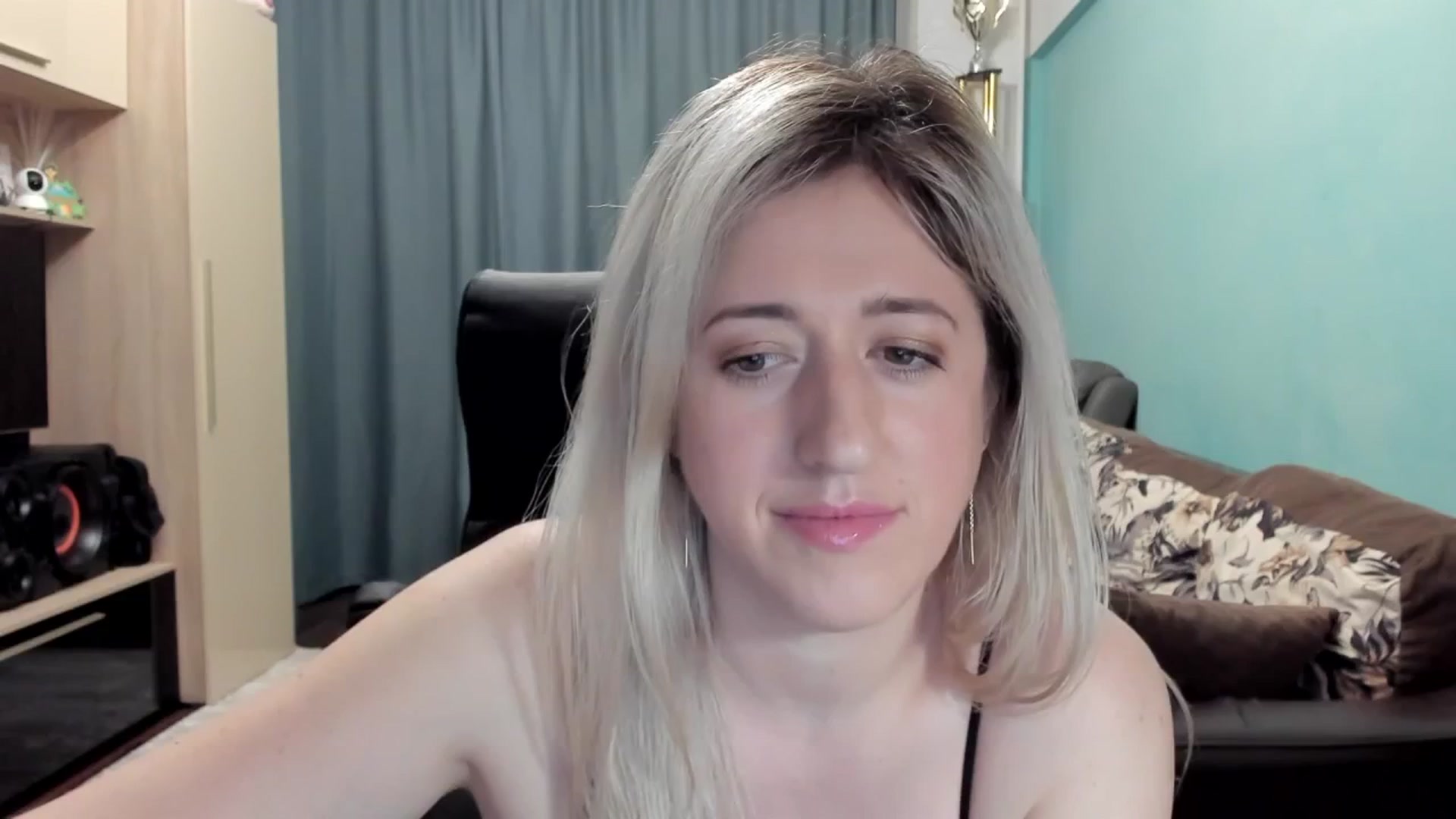 Gallery image thumbnail from SweetDelia_'s myfreecams stream on, 01/28/2026, 24:02 image 3 of 20
