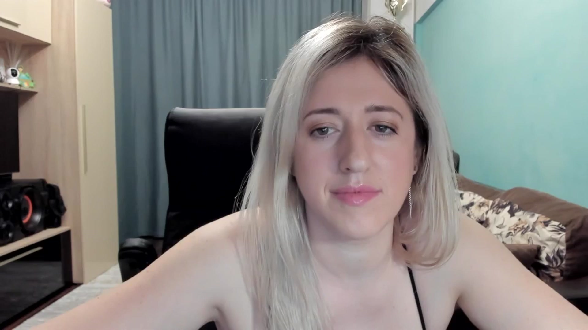 Gallery image thumbnail from SweetDelia_'s myfreecams stream on, 01/28/2026, 24:02 image 4 of 20