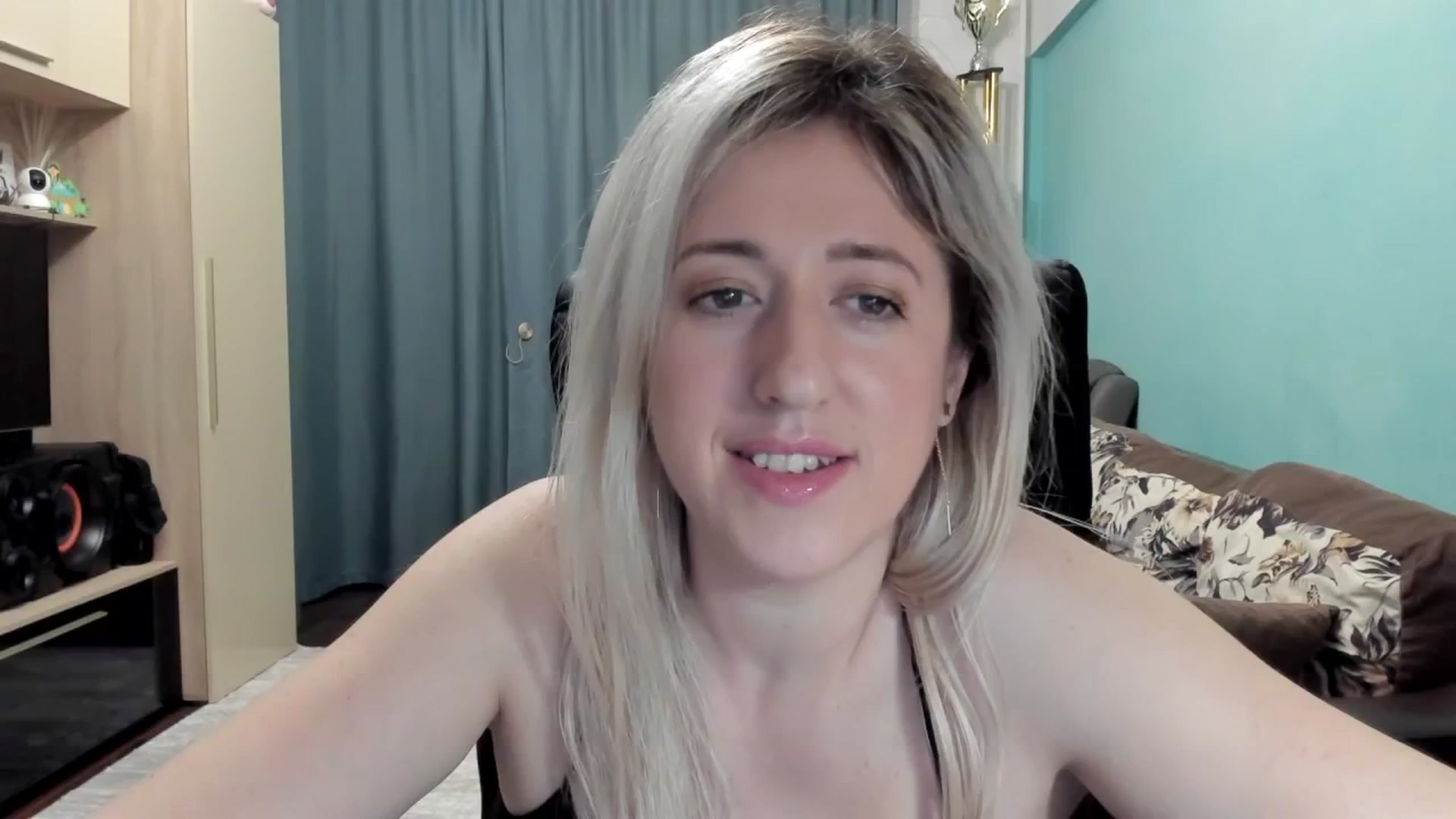 Gallery image thumbnail from SweetDelia_'s myfreecams stream on, 01/28/2026, 24:54 image 8 of 20