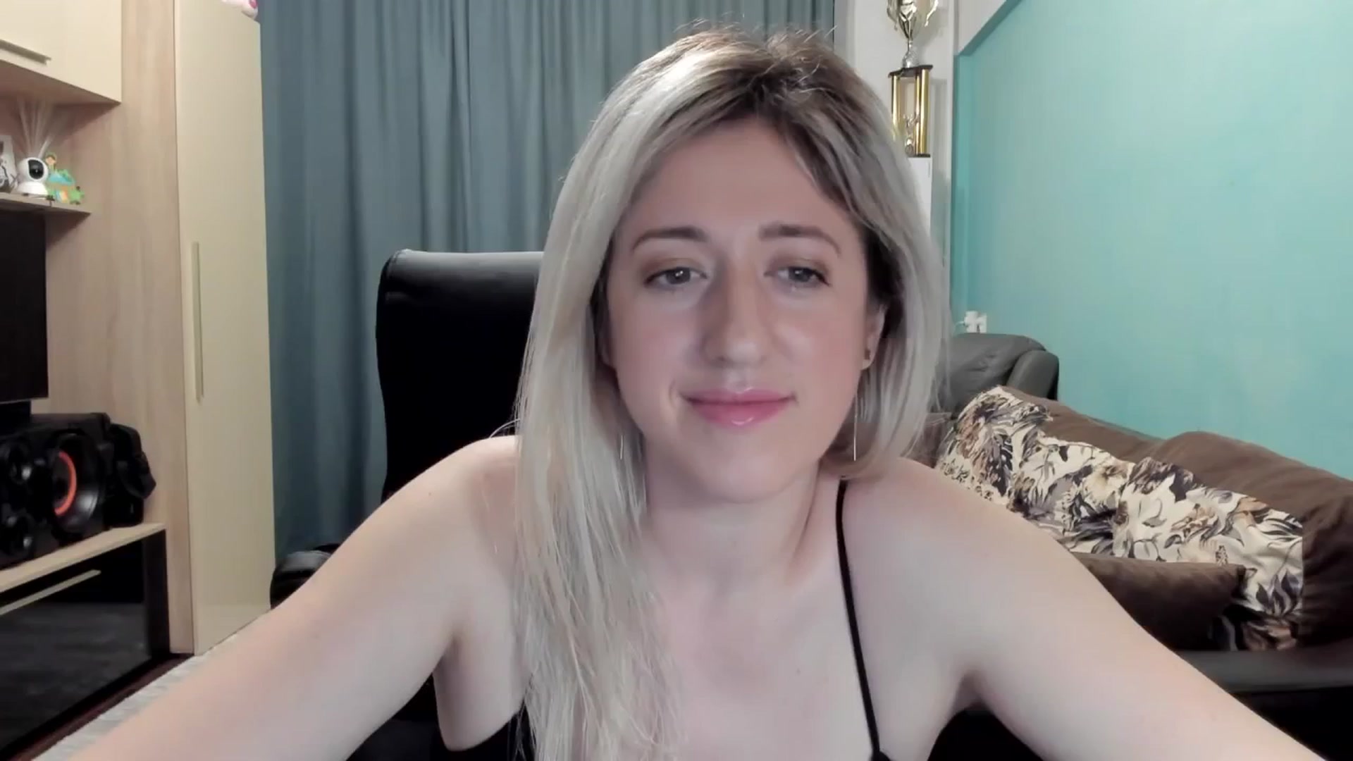 Gallery image thumbnail from SweetDelia_'s myfreecams stream on, 01/28/2026, 24:54 image 10 of 20