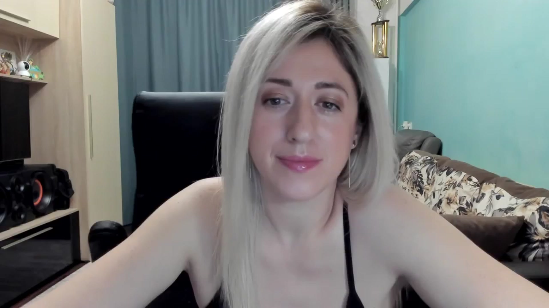 Gallery image thumbnail from SweetDelia_'s myfreecams stream on, 01/31/2026, 02:22 image 18 of 20