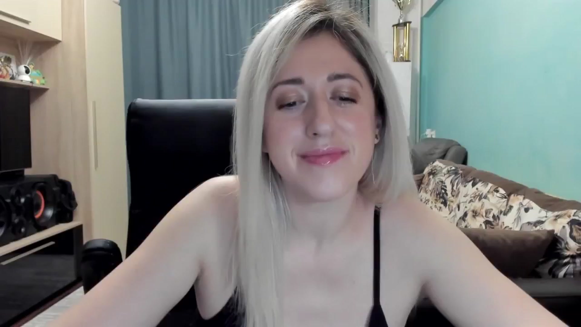 Gallery image thumbnail from SweetDelia_'s myfreecams stream on, 01/31/2026, 02:22 image 6 of 20