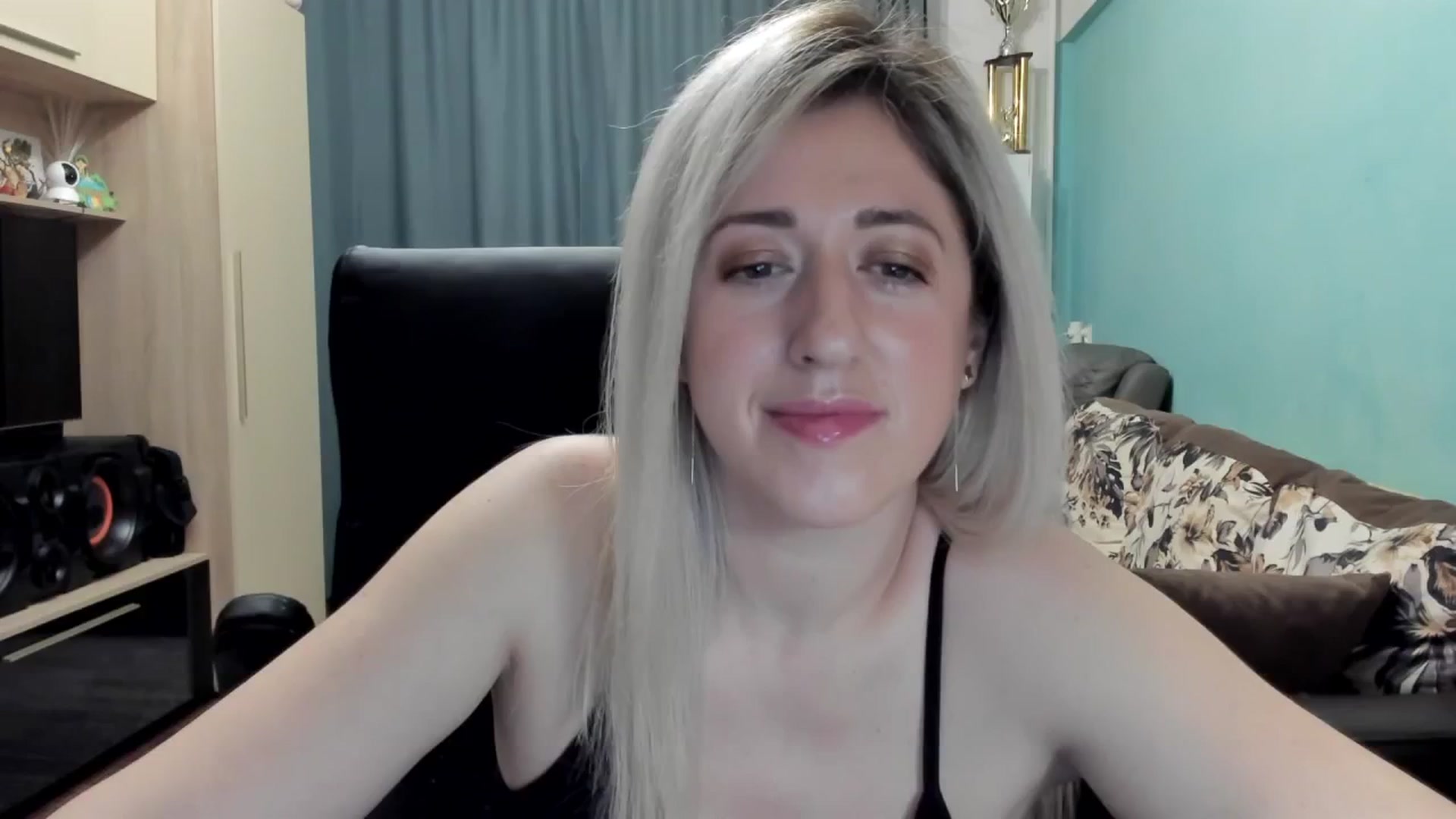 Gallery image thumbnail from SweetDelia_'s myfreecams stream on, 01/31/2026, 02:22 image 7 of 20