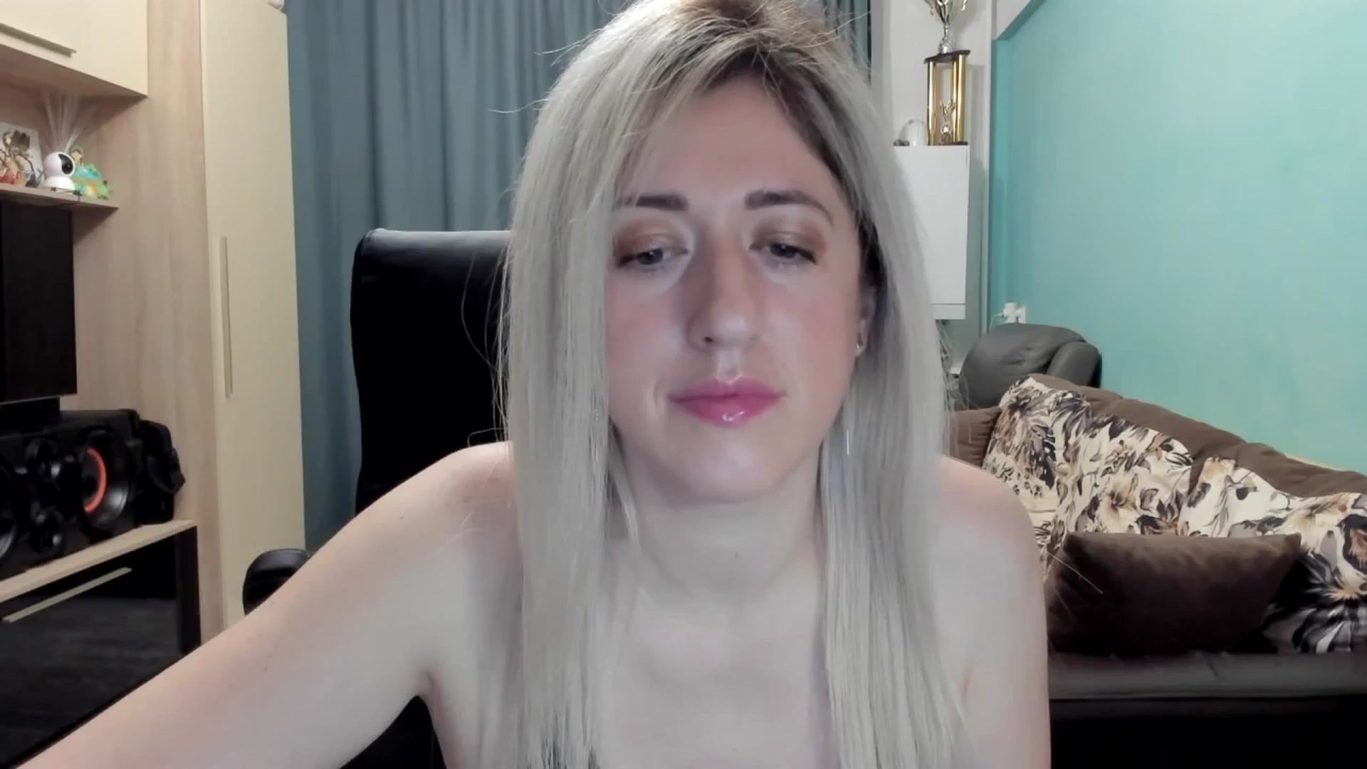 Gallery image thumbnail from SweetDelia_'s myfreecams stream on, 01/31/2026, 03:32 image 3 of 20