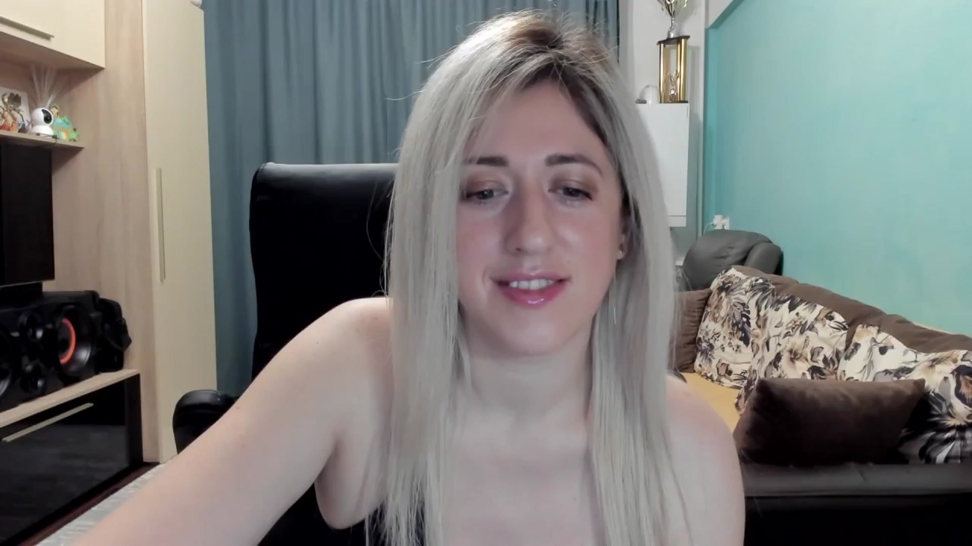 Gallery image thumbnail from SweetDelia_'s myfreecams stream on, 01/31/2026, 03:32 image 15 of 20
