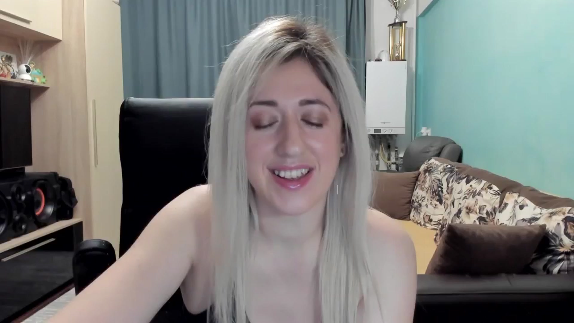 Gallery image thumbnail from SweetDelia_'s myfreecams stream on, 01/31/2026, 03:32 image 17 of 20