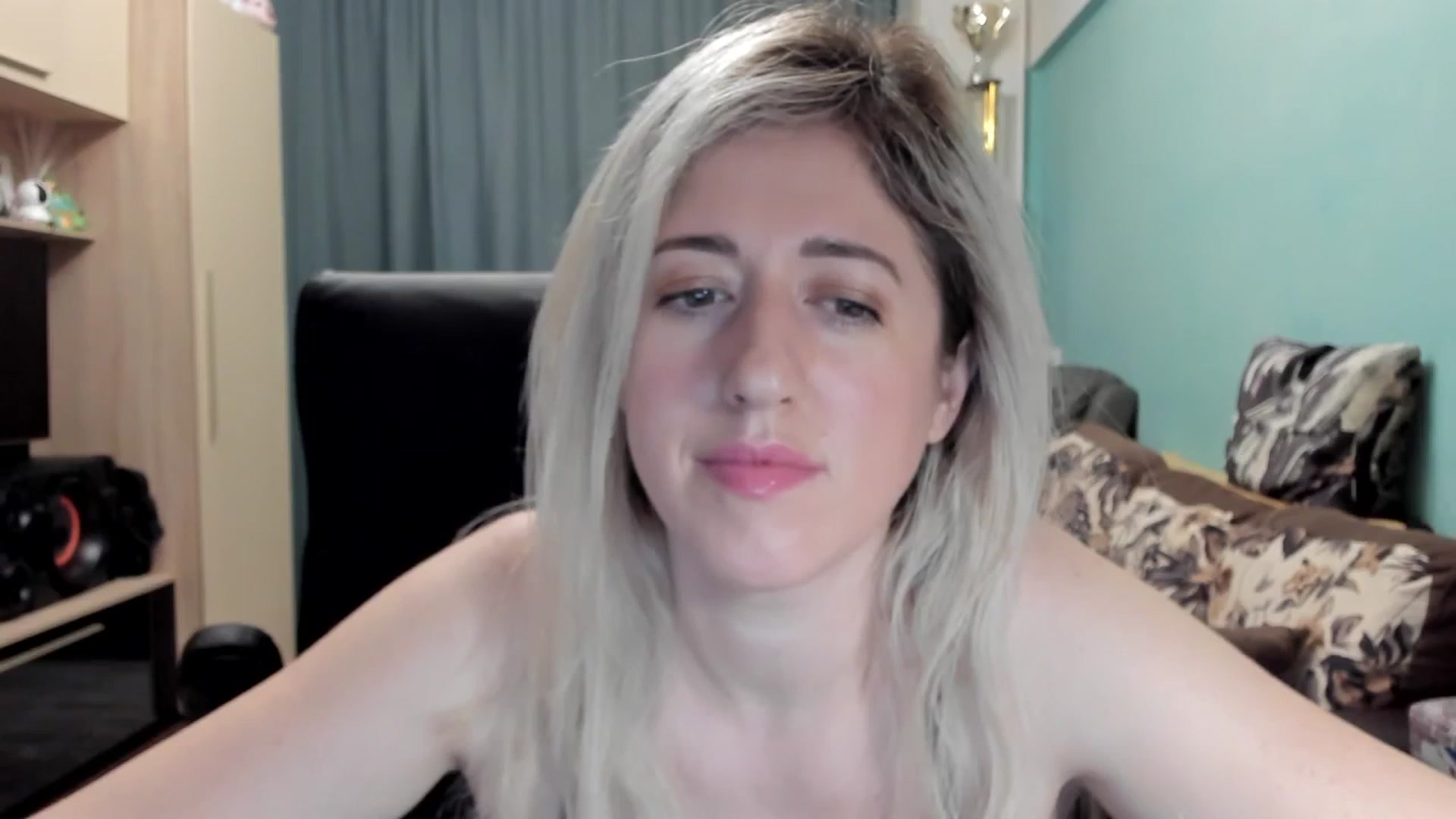 Gallery image thumbnail from SweetDelia_'s myfreecams stream on, 02/03/2026, 23:32 image 5 of 20