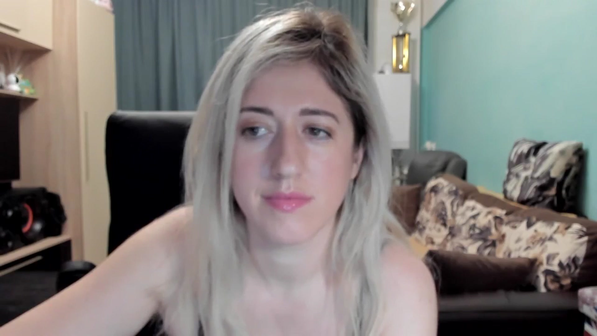 Gallery image thumbnail from SweetDelia_'s myfreecams stream on, 02/03/2026, 23:32 image 9 of 20