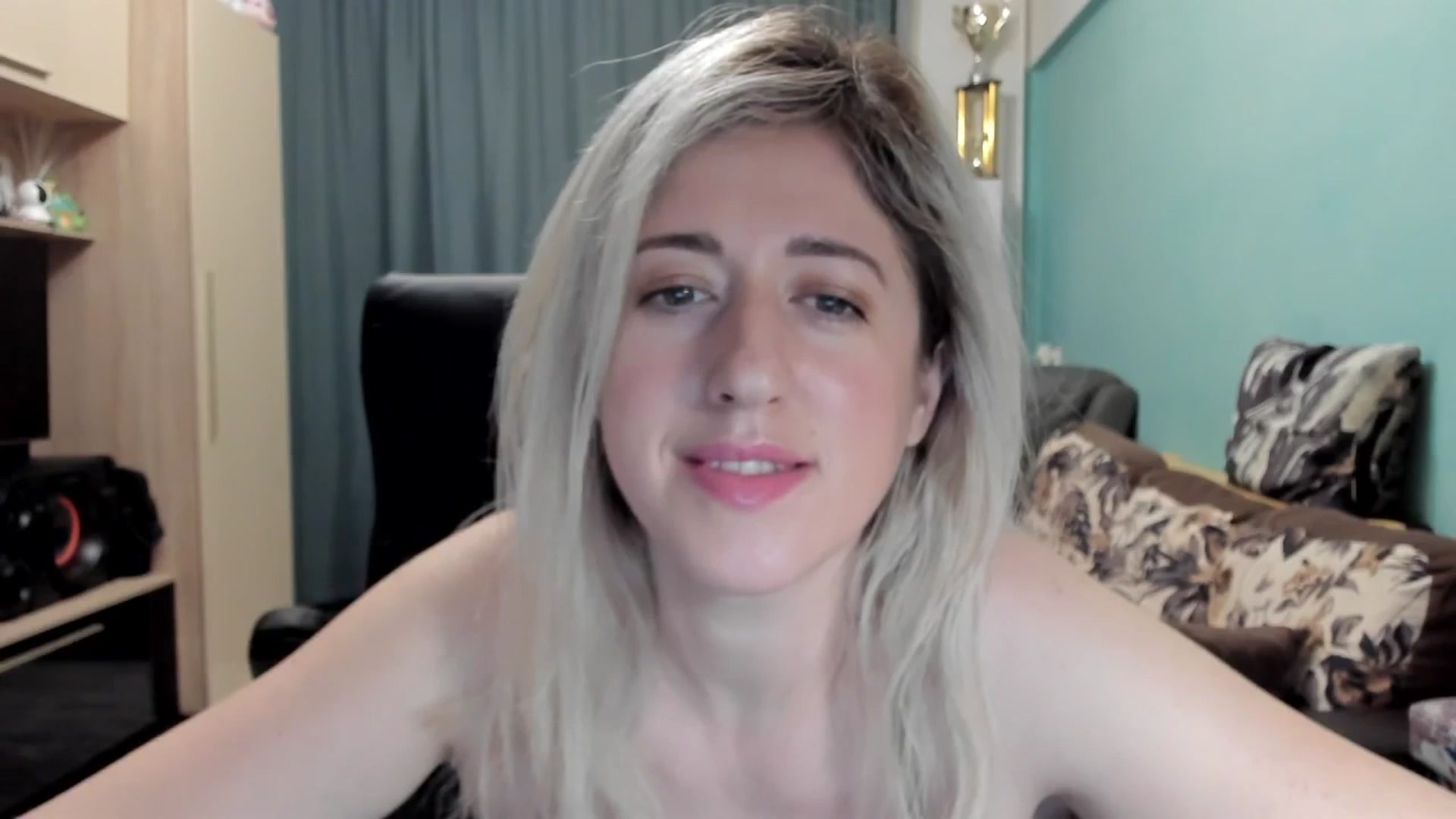 Gallery image thumbnail from SweetDelia_'s myfreecams stream on, 02/03/2026, 23:32 image 3 of 20