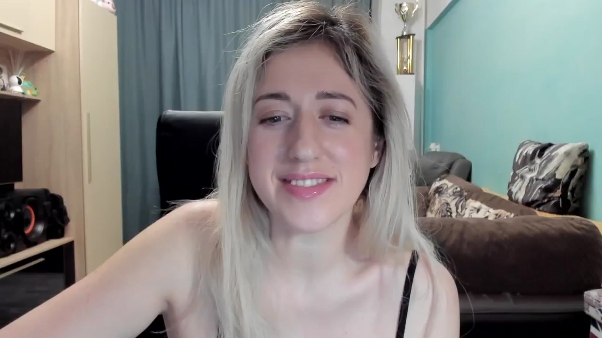 Gallery image thumbnail from SweetDelia_'s myfreecams stream on, 02/04/2026, 03:47 image 8 of 20