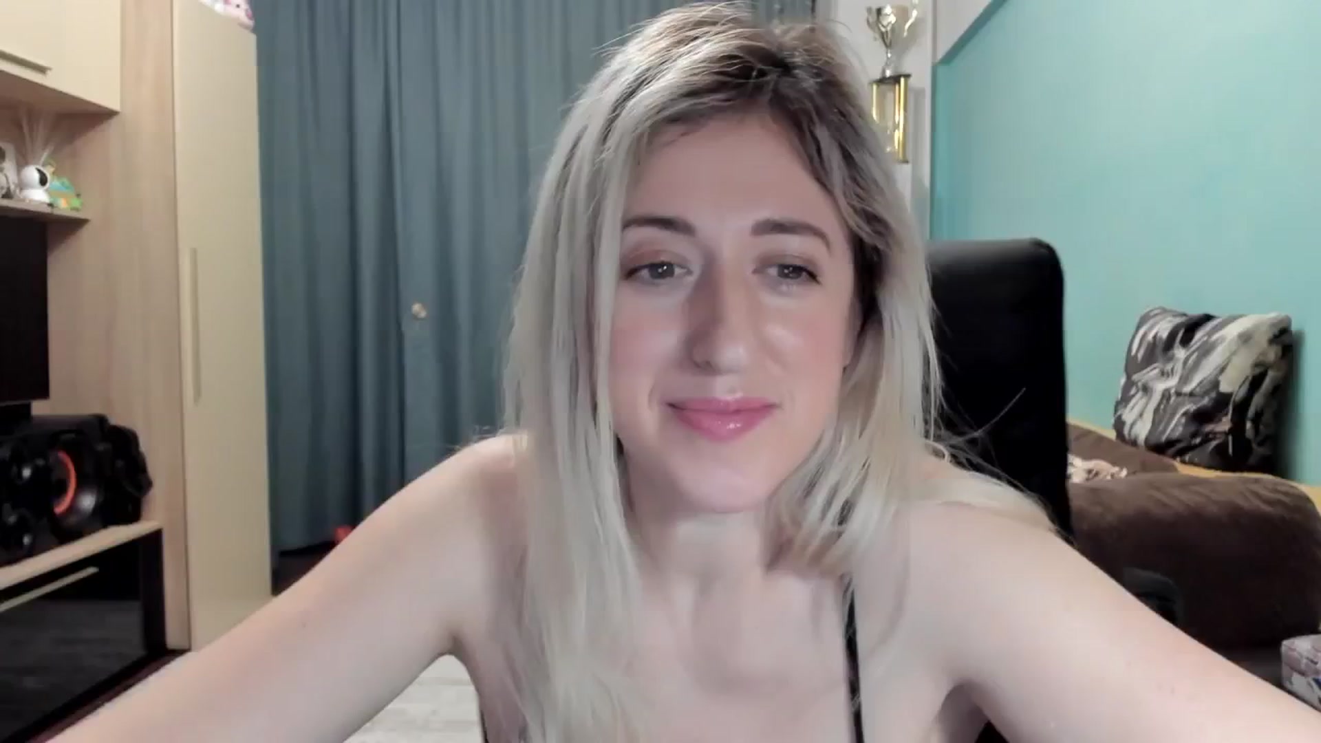 Gallery image thumbnail from SweetDelia_'s myfreecams stream on, 02/04/2026, 03:47 image 20 of 20