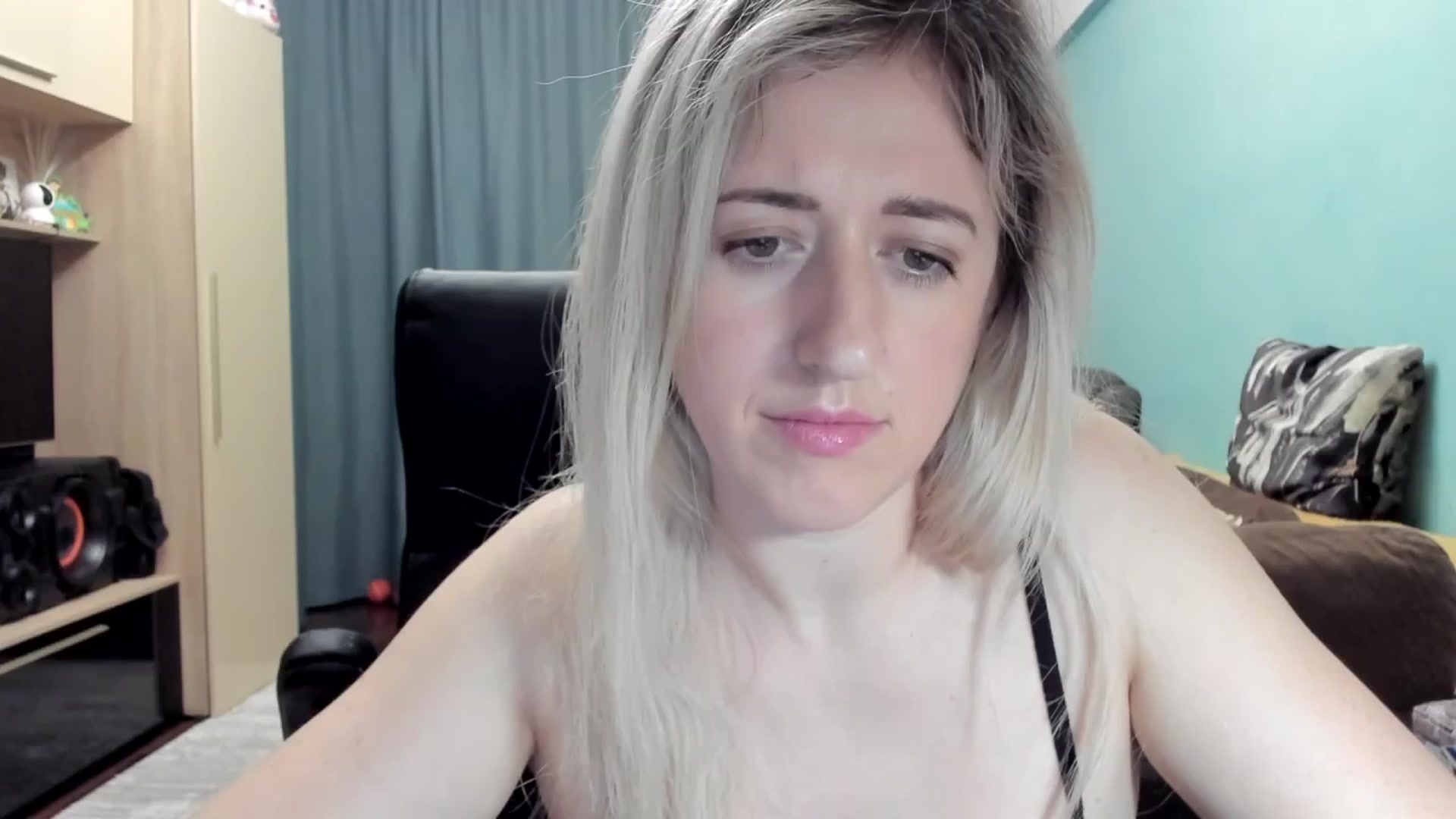 Gallery image thumbnail from SweetDelia_'s myfreecams stream on, 02/04/2026, 03:47 image 11 of 20
