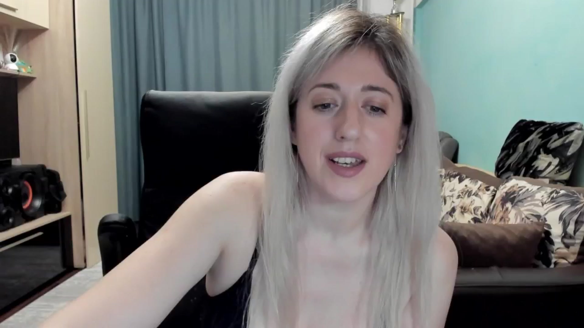 Gallery image thumbnail from SweetDelia_'s myfreecams stream on, 02/08/2026, 01:04 image 5 of 20