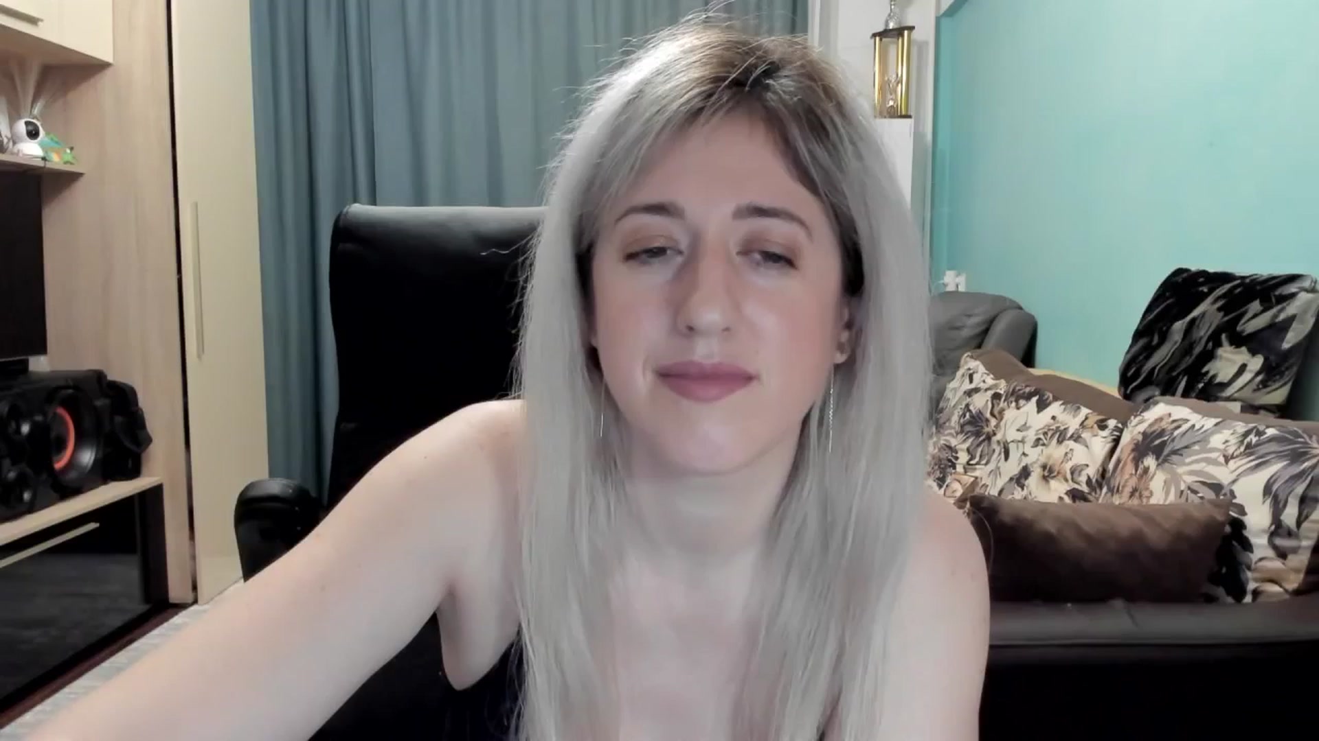 Gallery image thumbnail from SweetDelia_'s myfreecams stream on, 02/08/2026, 01:04 image 3 of 20