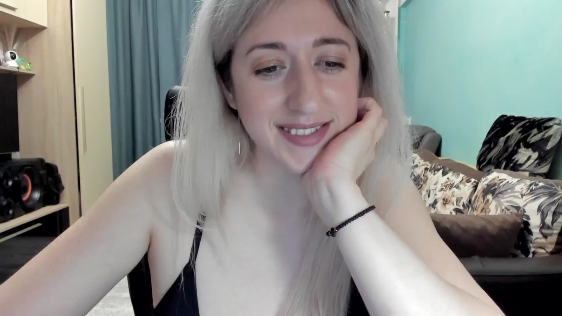 Gallery image thumbnail from SweetDelia_'s myfreecams stream on, 02/08/2026, 03:25 image 11 of 20
