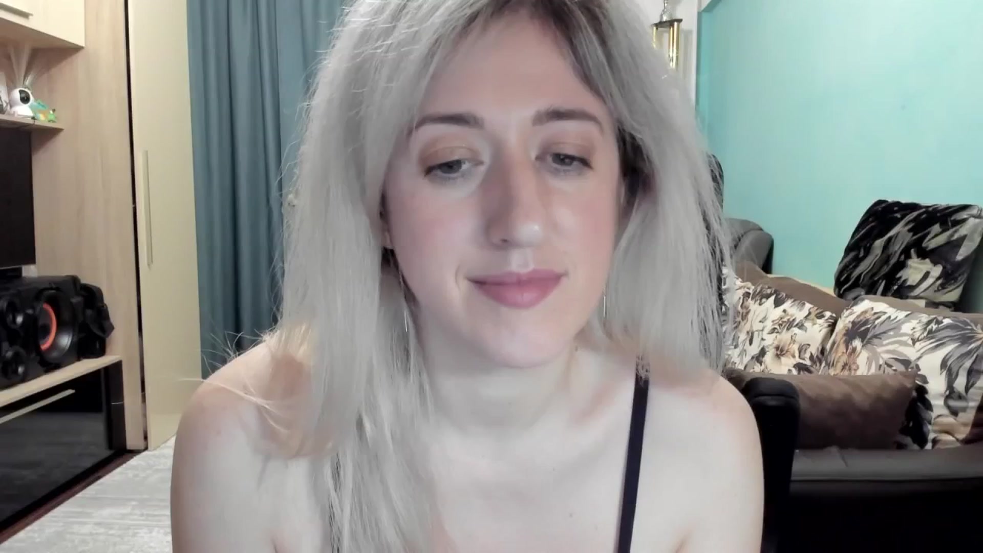 Gallery image thumbnail from SweetDelia_'s myfreecams stream on, 02/08/2026, 04:01 image 14 of 20