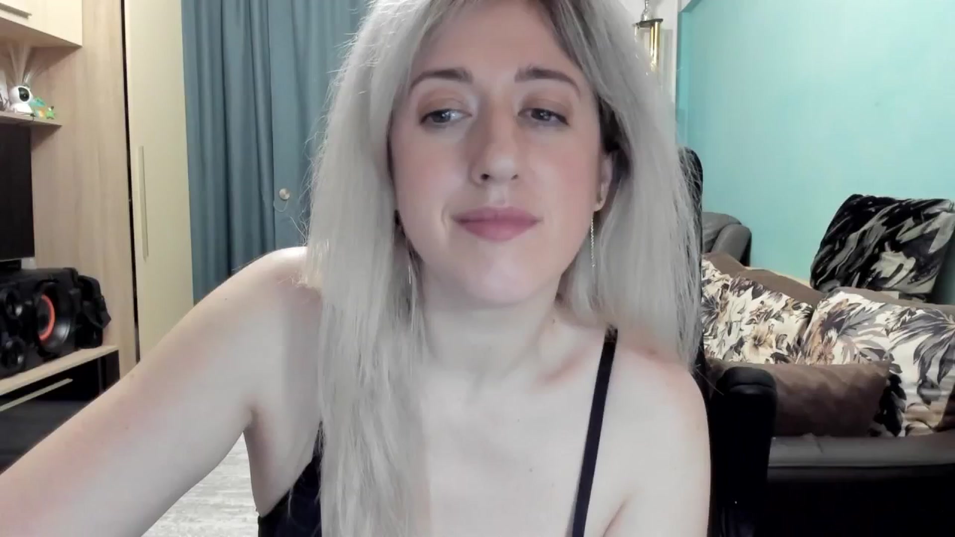 Gallery image thumbnail from SweetDelia_'s myfreecams stream on, 02/08/2026, 04:01 image 15 of 20