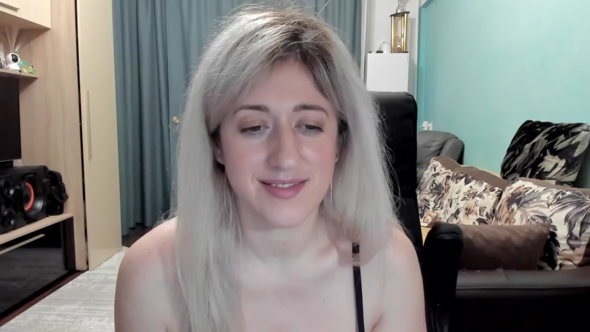 Gallery image thumbnail from SweetDelia_'s myfreecams stream on, 02/08/2026, 04:01 image 9 of 20