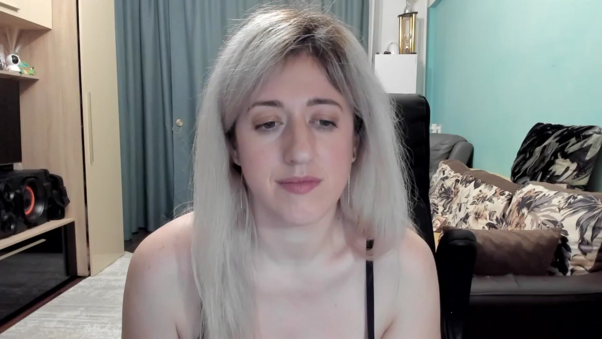Gallery image thumbnail from SweetDelia_'s myfreecams stream on, 02/08/2026, 04:01 image 7 of 20