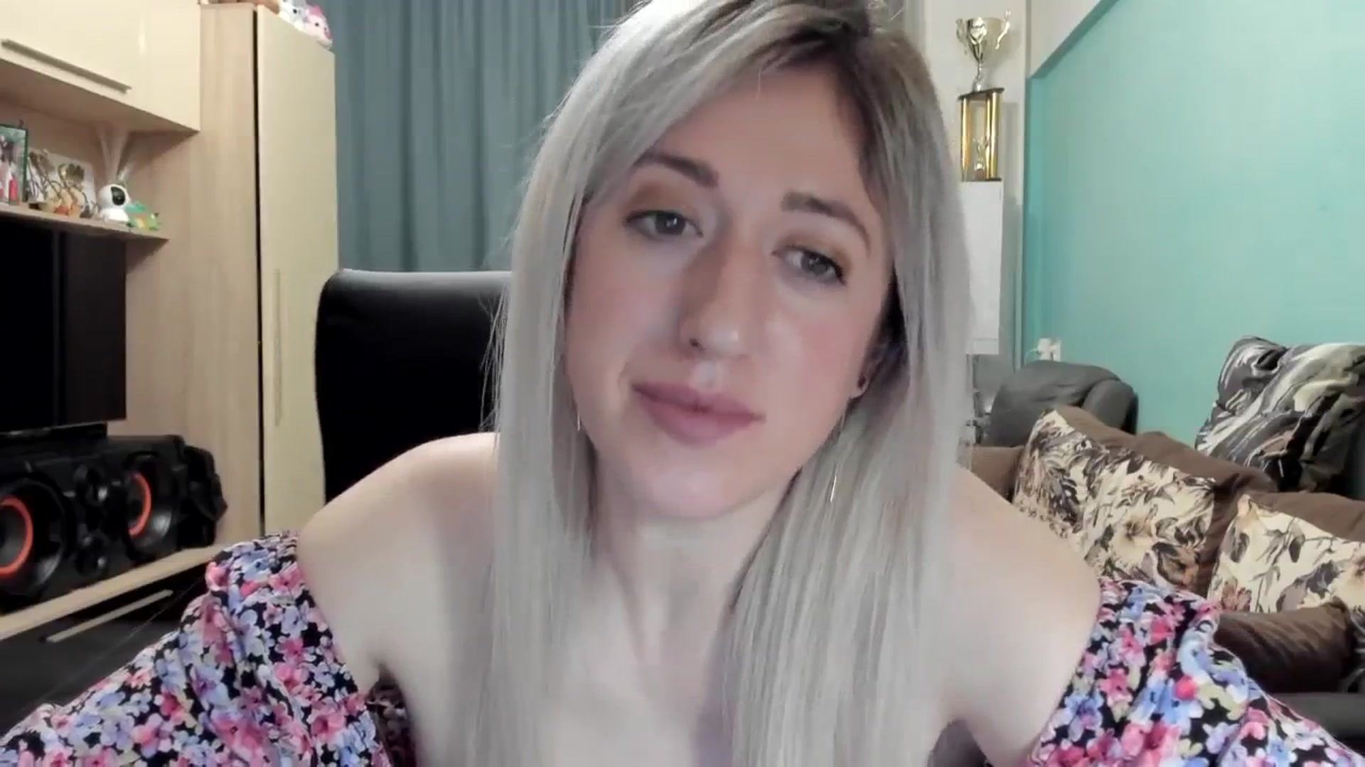 Gallery image thumbnail from SweetDelia_'s myfreecams stream on, 02/08/2026, 23:33 image 6 of 20