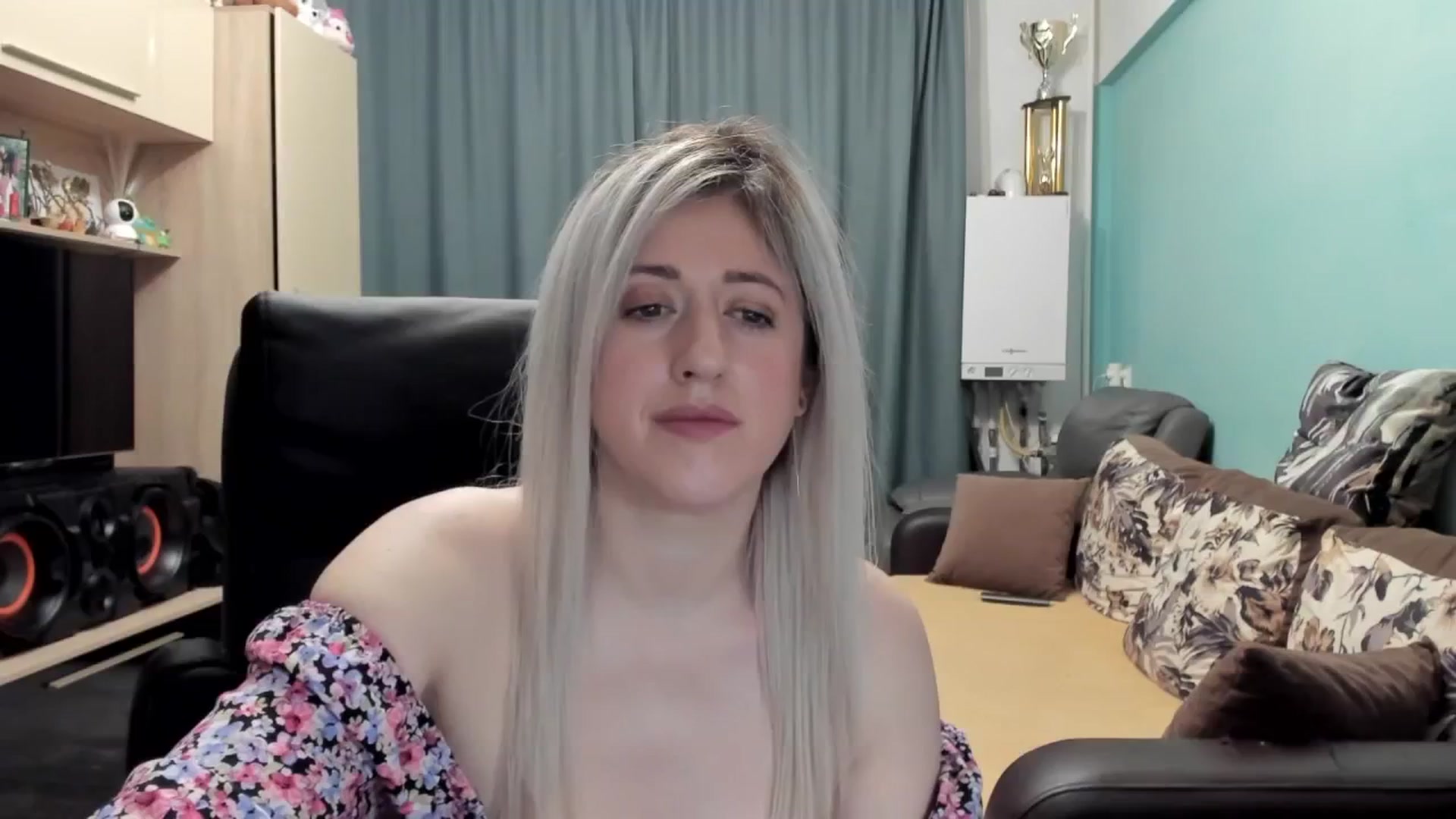 Gallery image thumbnail from SweetDelia_'s myfreecams stream on, 02/09/2026, 01:31 image 10 of 20