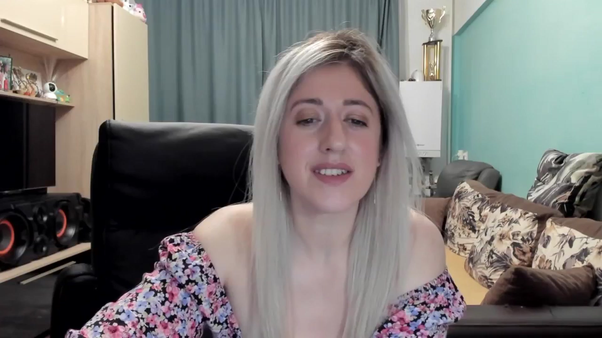 Gallery image thumbnail from SweetDelia_'s myfreecams stream on, 02/09/2026, 01:31 image 16 of 20