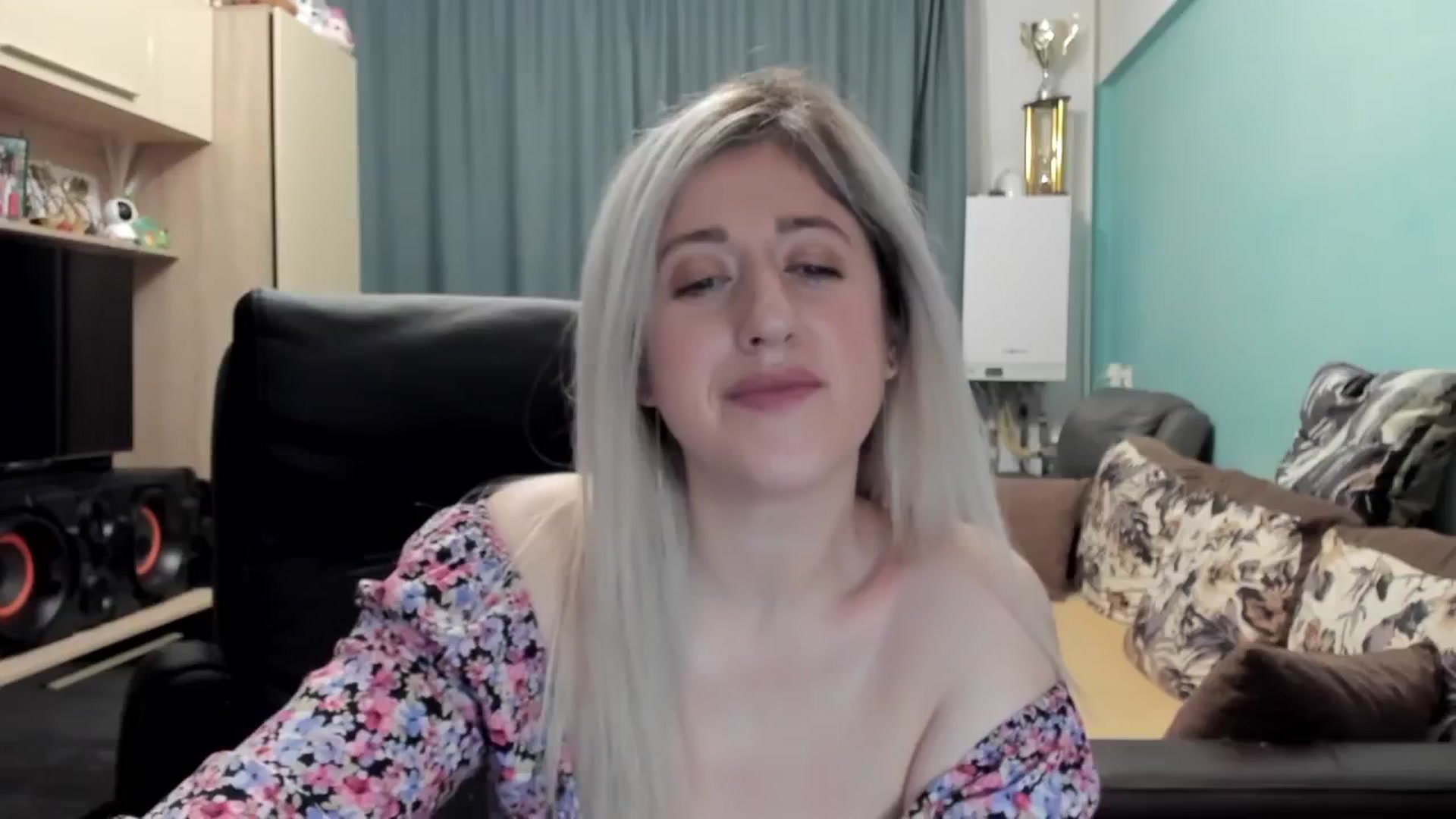 Gallery image thumbnail from SweetDelia_'s myfreecams stream on, 02/09/2026, 01:31 image 12 of 20