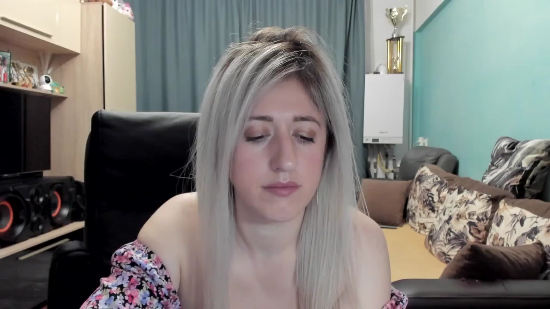 Gallery image thumbnail from SweetDelia_'s myfreecams stream on, 02/09/2026, 01:31 image 3 of 20