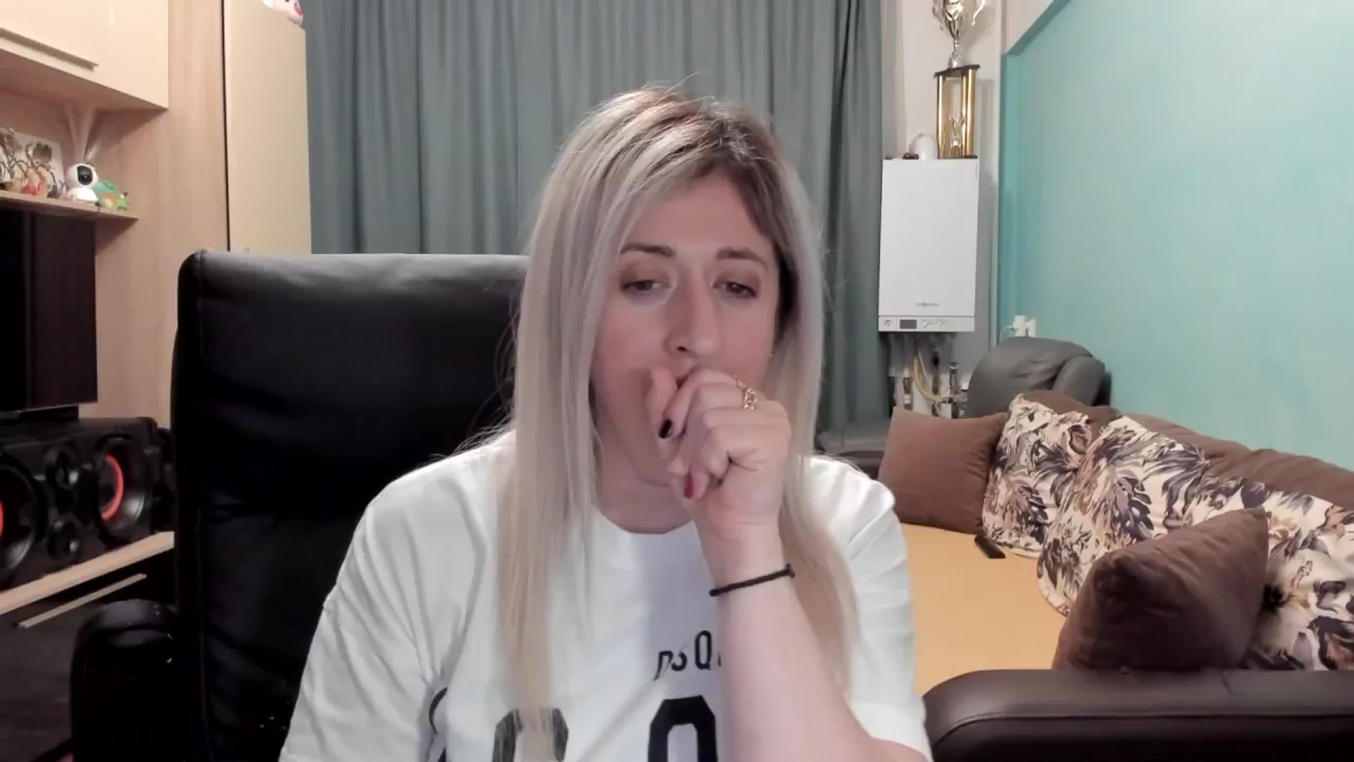 Gallery image thumbnail from SweetDelia_'s myfreecams stream on, 02/10/2026, 02:33 image 16 of 20