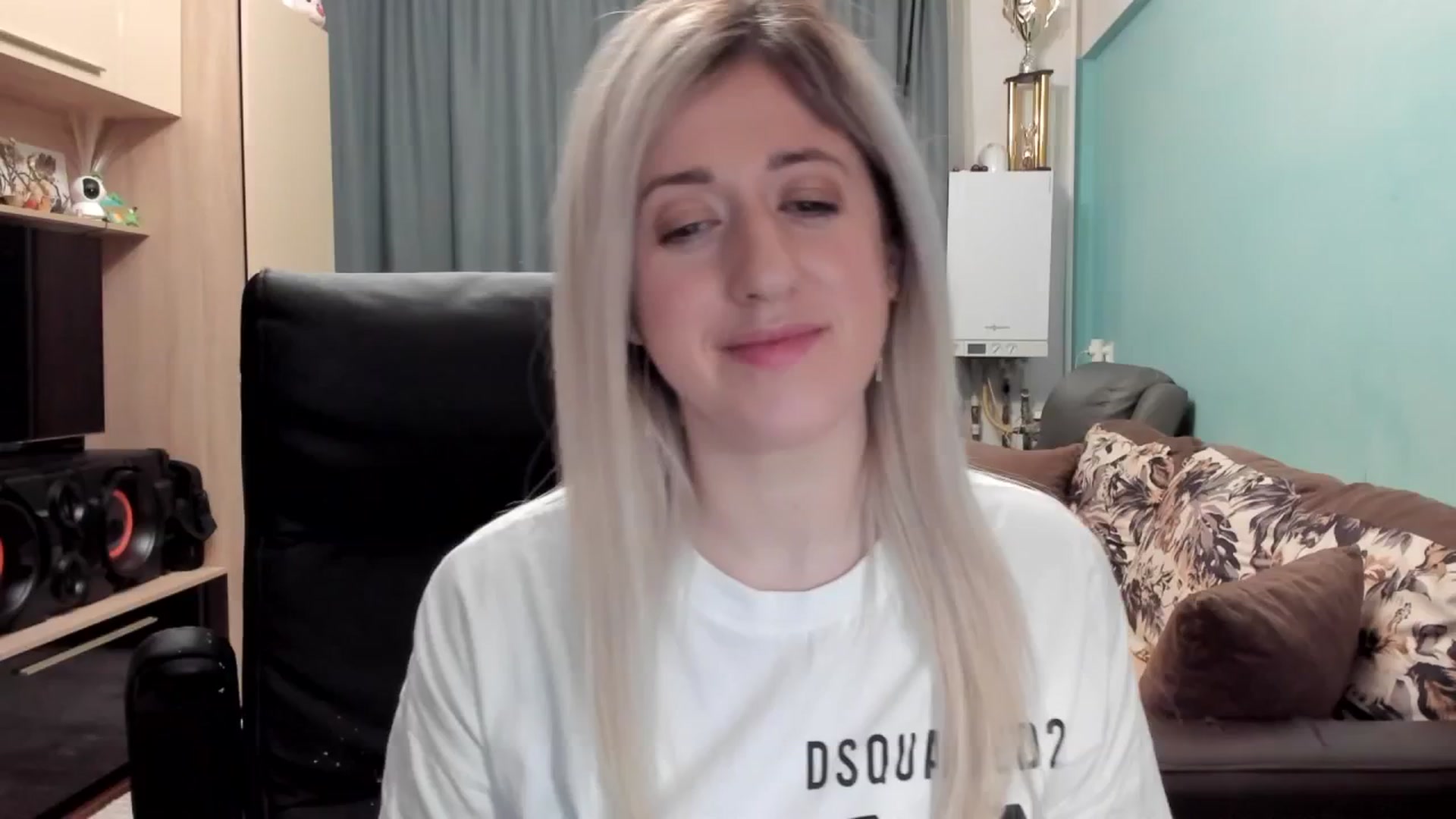 Gallery image thumbnail from SweetDelia_'s myfreecams stream on, 02/10/2026, 02:33 image 18 of 20