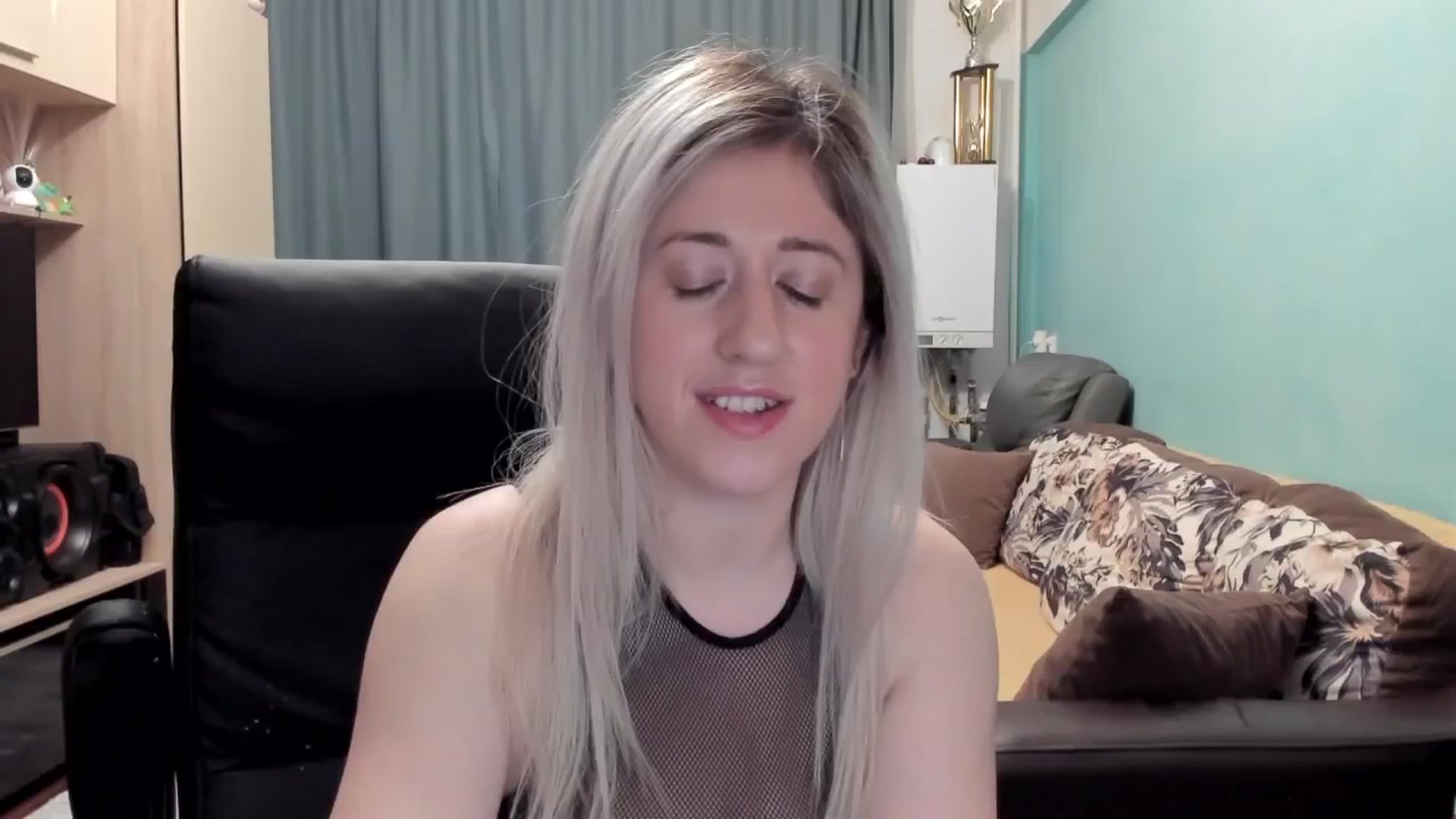 Gallery image thumbnail from SweetDelia_'s myfreecams stream on, 02/11/2026, 03:06 image 12 of 20