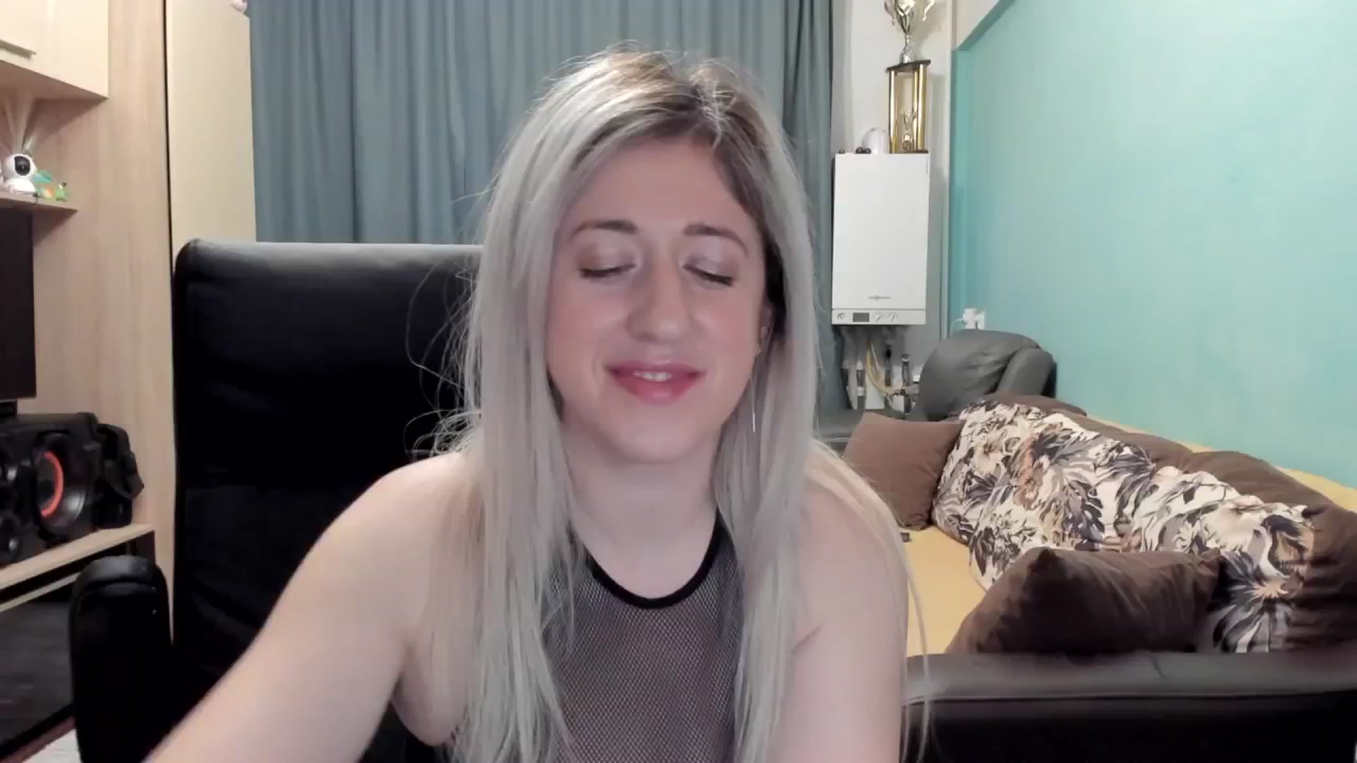 Gallery image thumbnail from SweetDelia_'s myfreecams stream on, 02/11/2026, 03:06 image 15 of 20