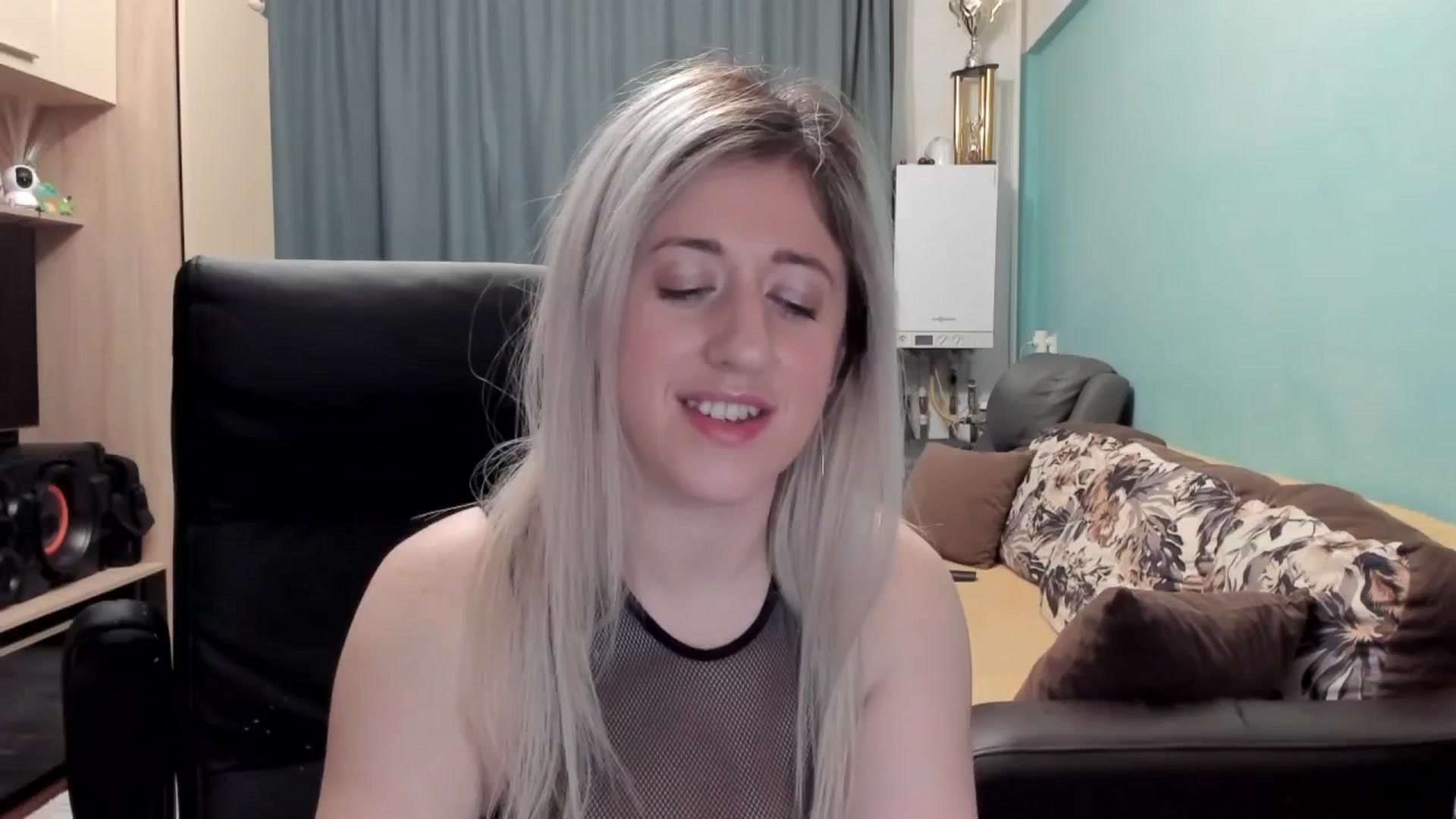 Gallery image thumbnail from SweetDelia_'s myfreecams stream on, 02/11/2026, 03:06 image 13 of 20