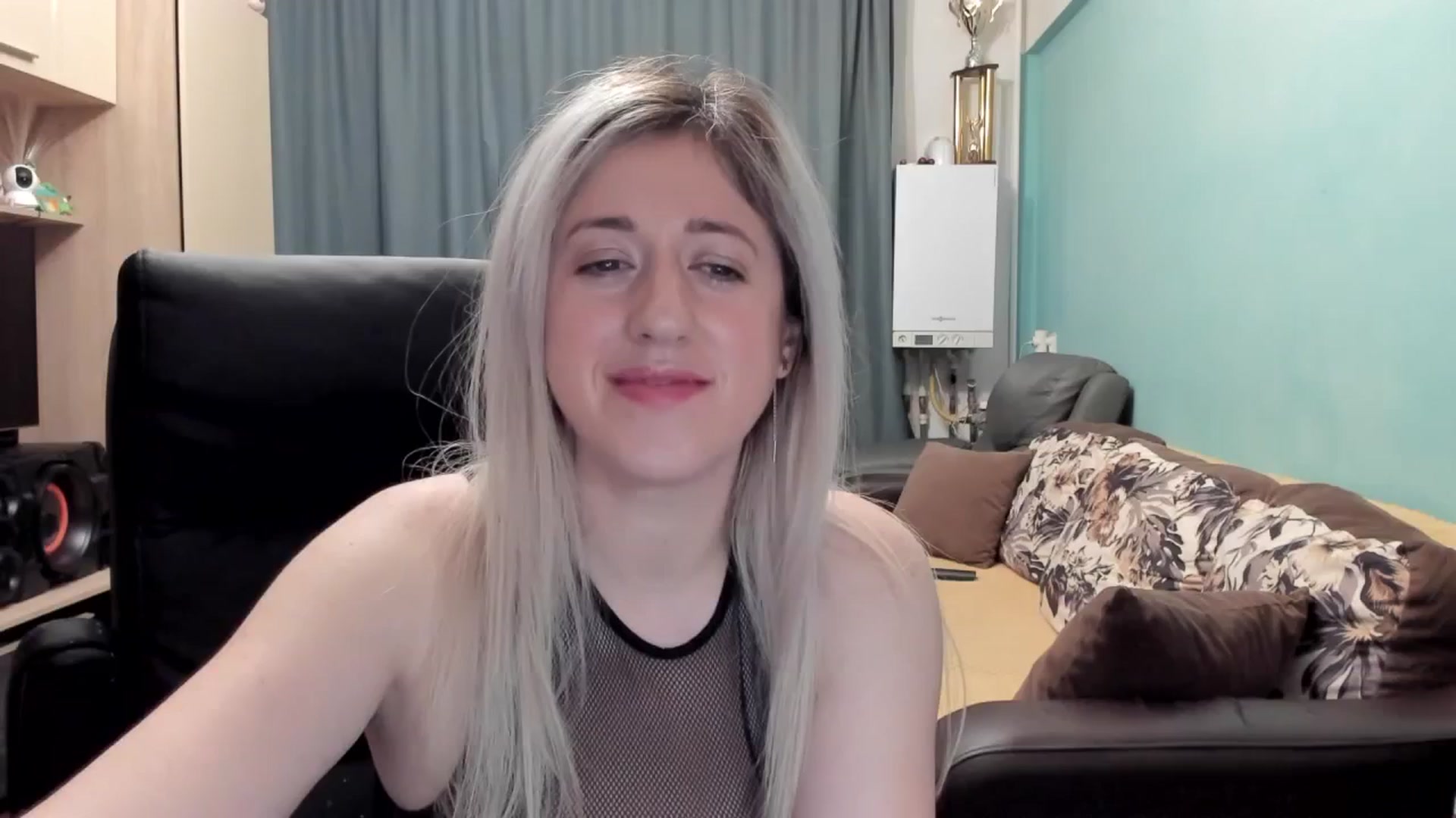 Gallery image thumbnail from SweetDelia_'s myfreecams stream on, 02/11/2026, 03:06 image 16 of 20
